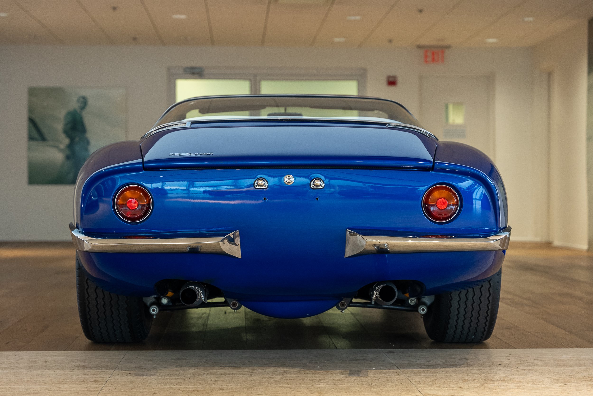 Bizzarrini GT America Indoors-11.jpg