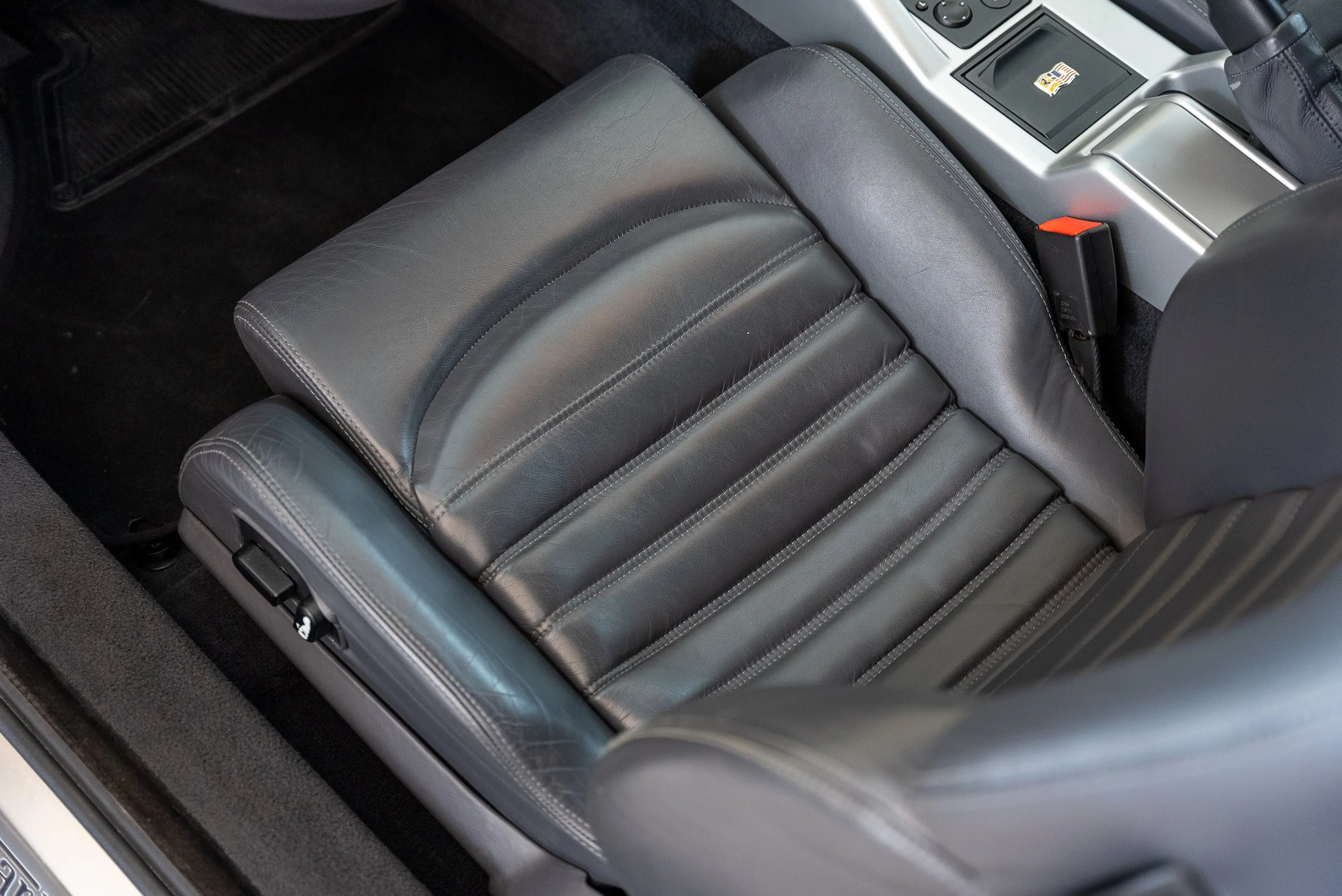 2004 Ferrari 360 Modena Silver-105.jpg