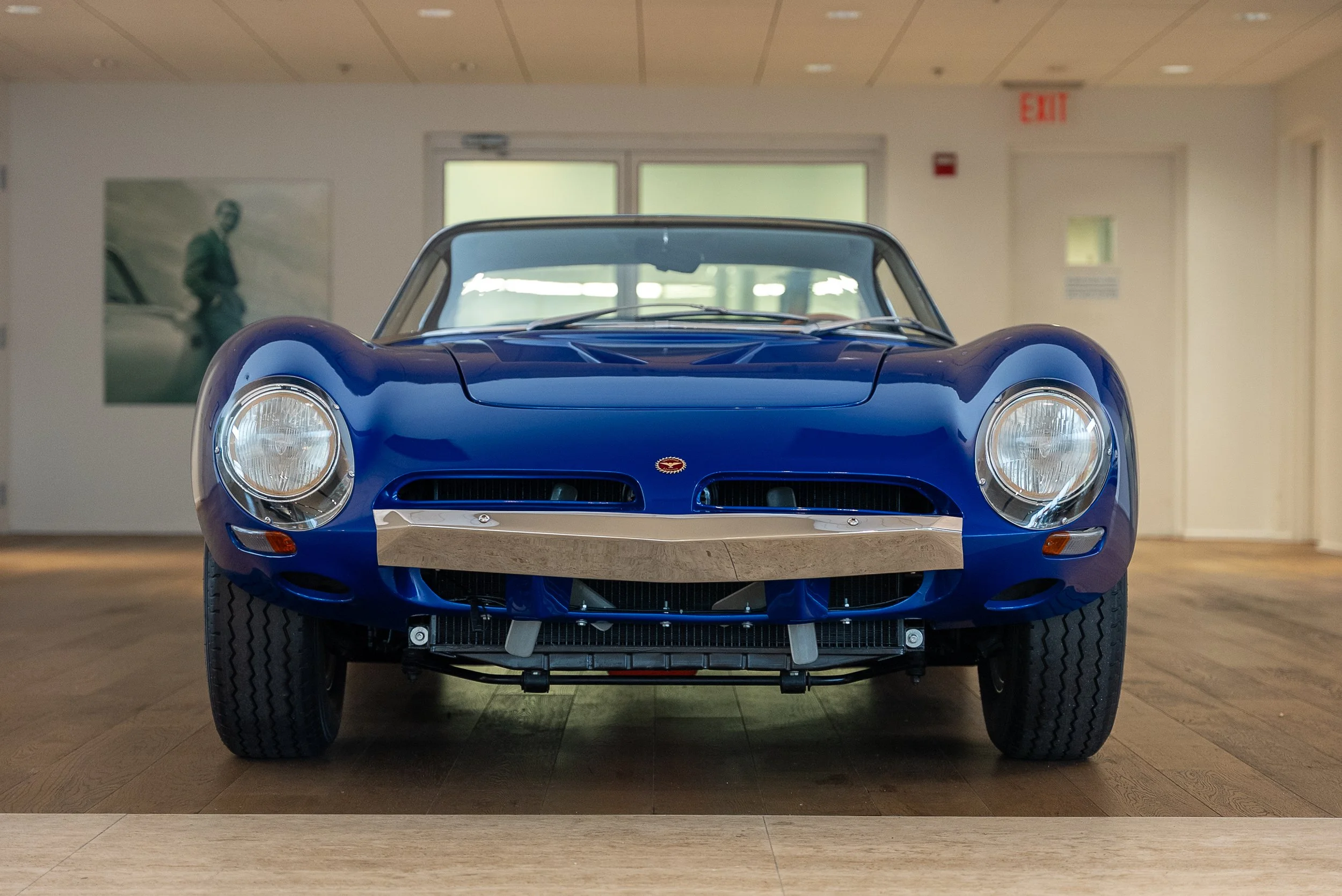 Bizzarrini GT America Indoors-3.jpg