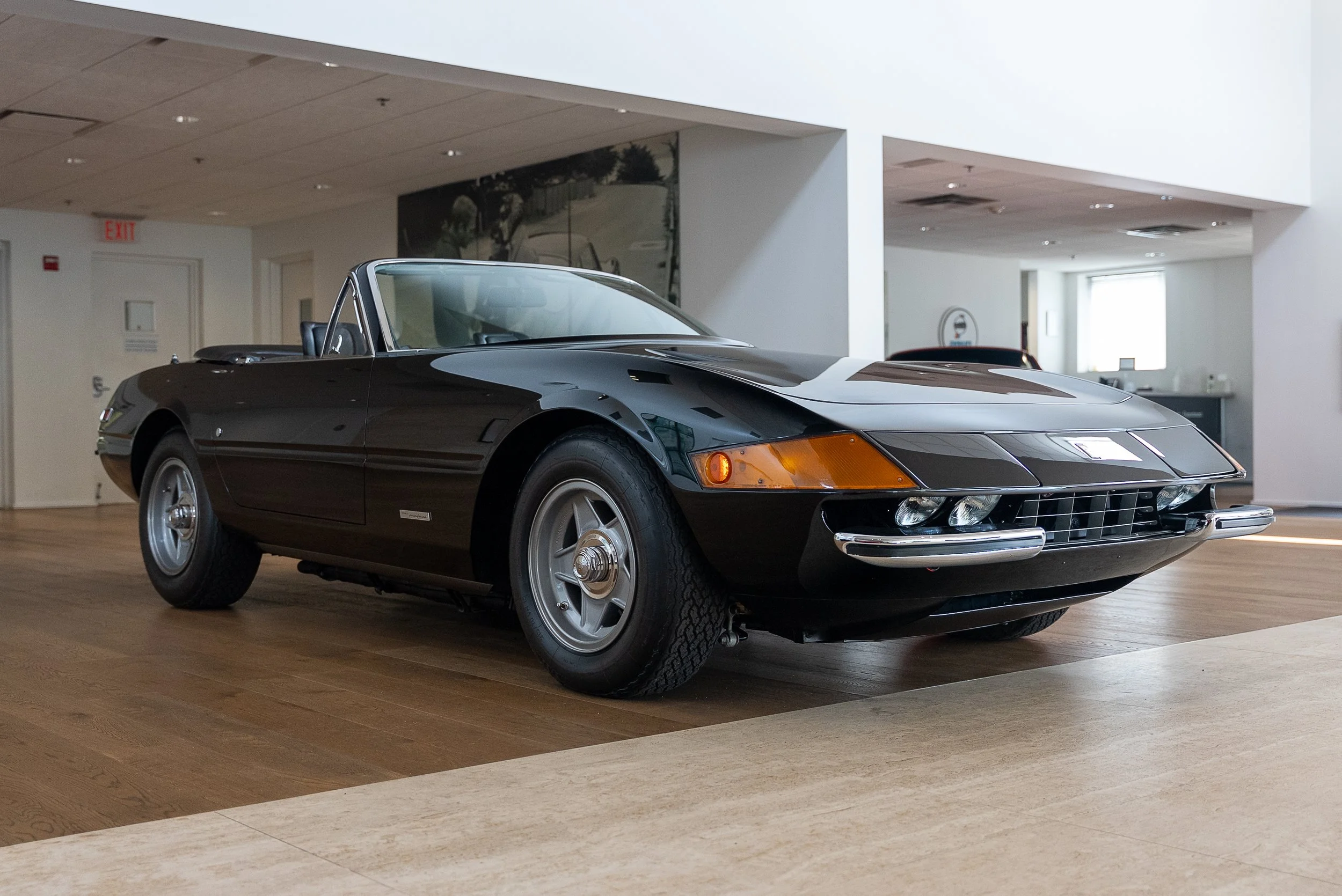 Ferrari Daytona Spider-1.jpg