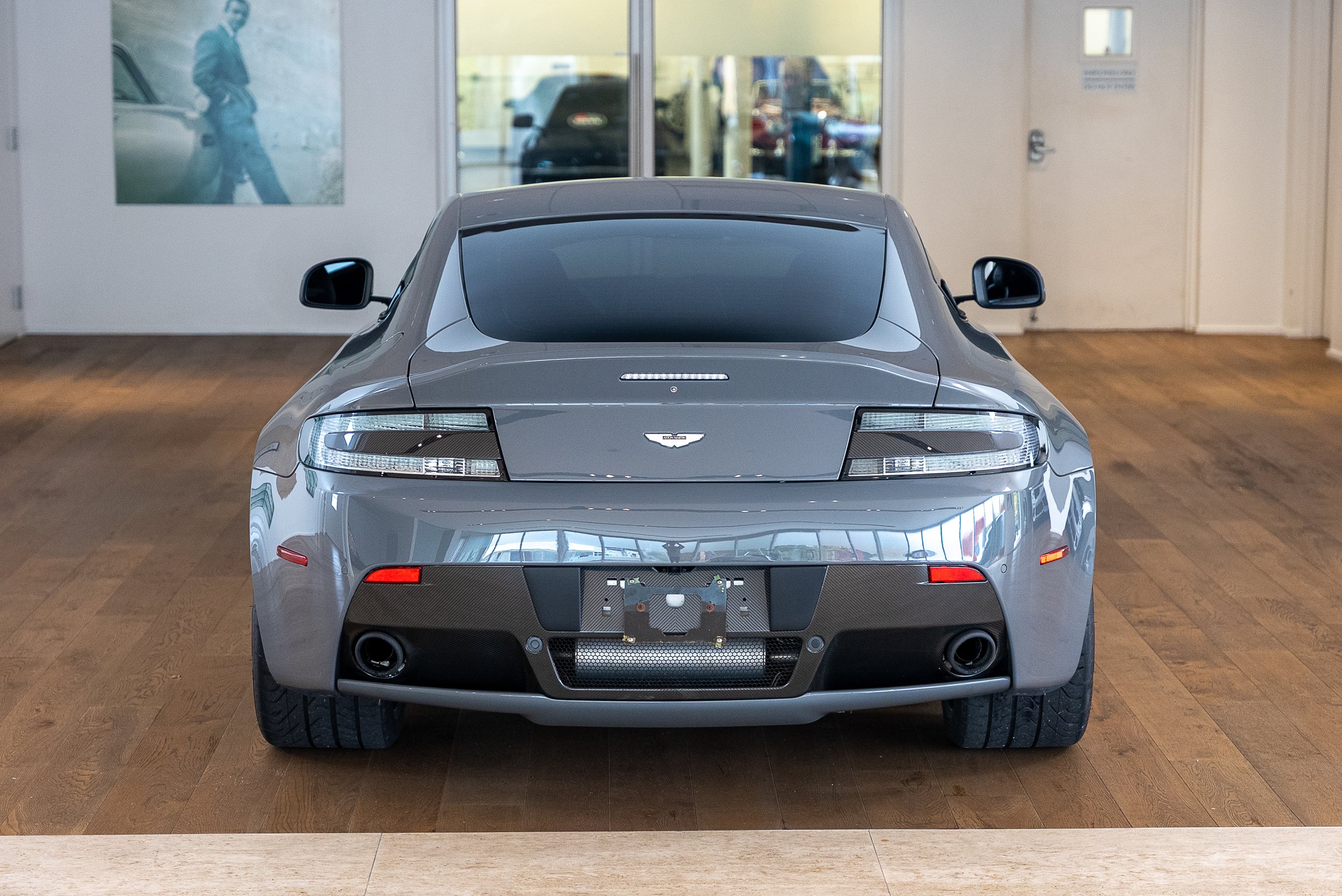 2017 AM V12 Vantage S-29.jpg