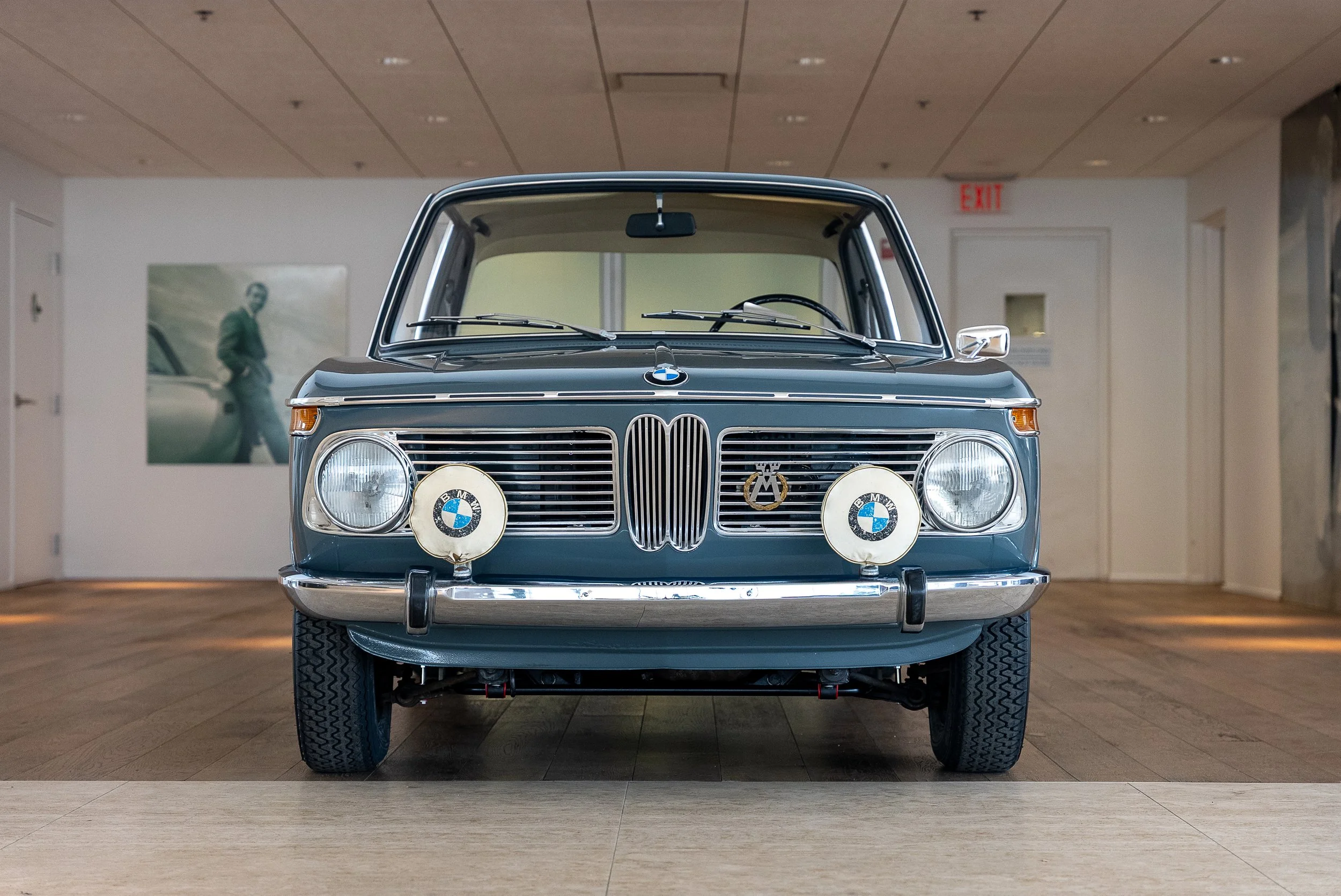 1966 BMW 1600-17.jpg