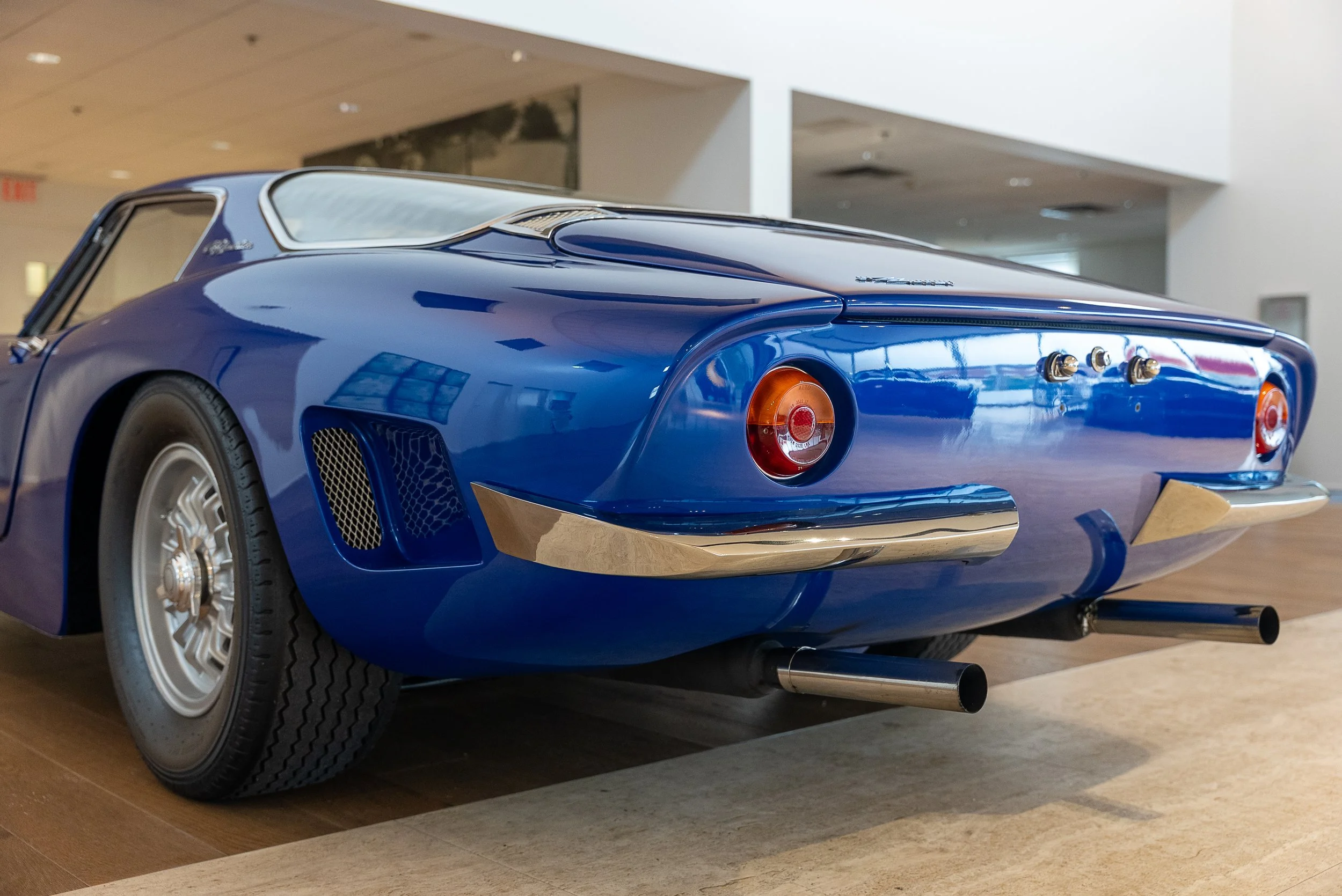 Bizzarrini GT America Indoors-28.jpg