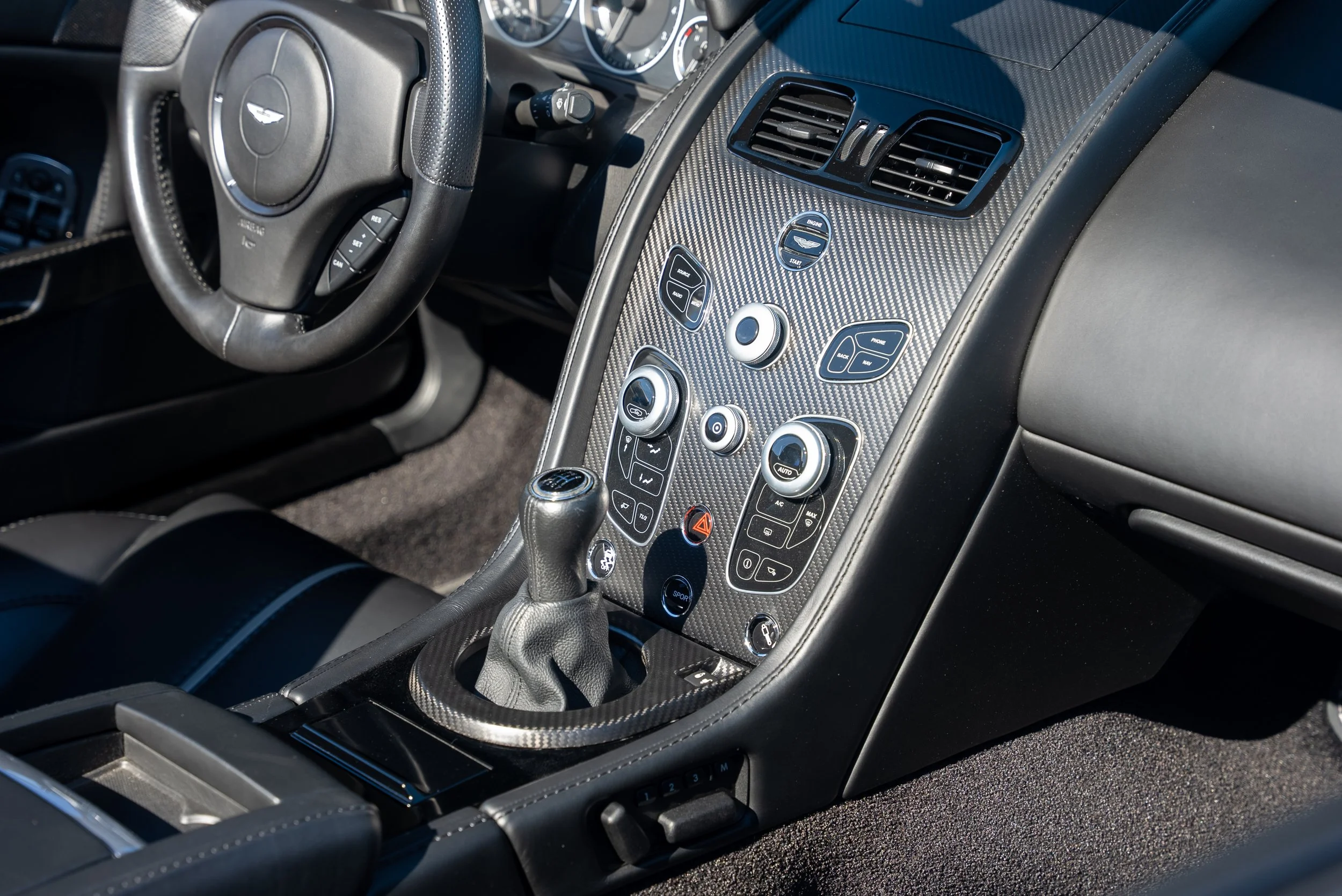 AM V12VS Color-121.jpg