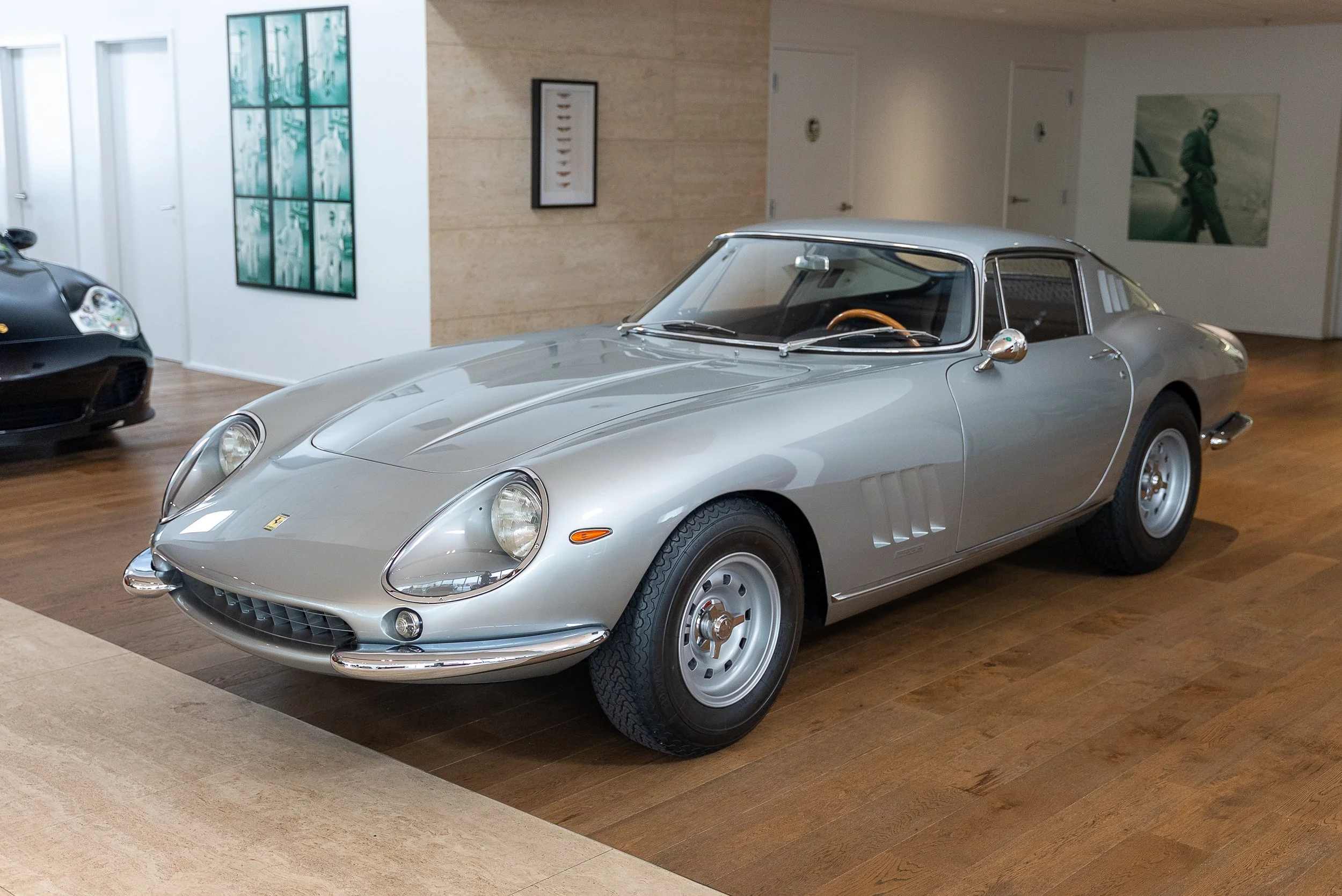 Ferrari 275-6.jpg