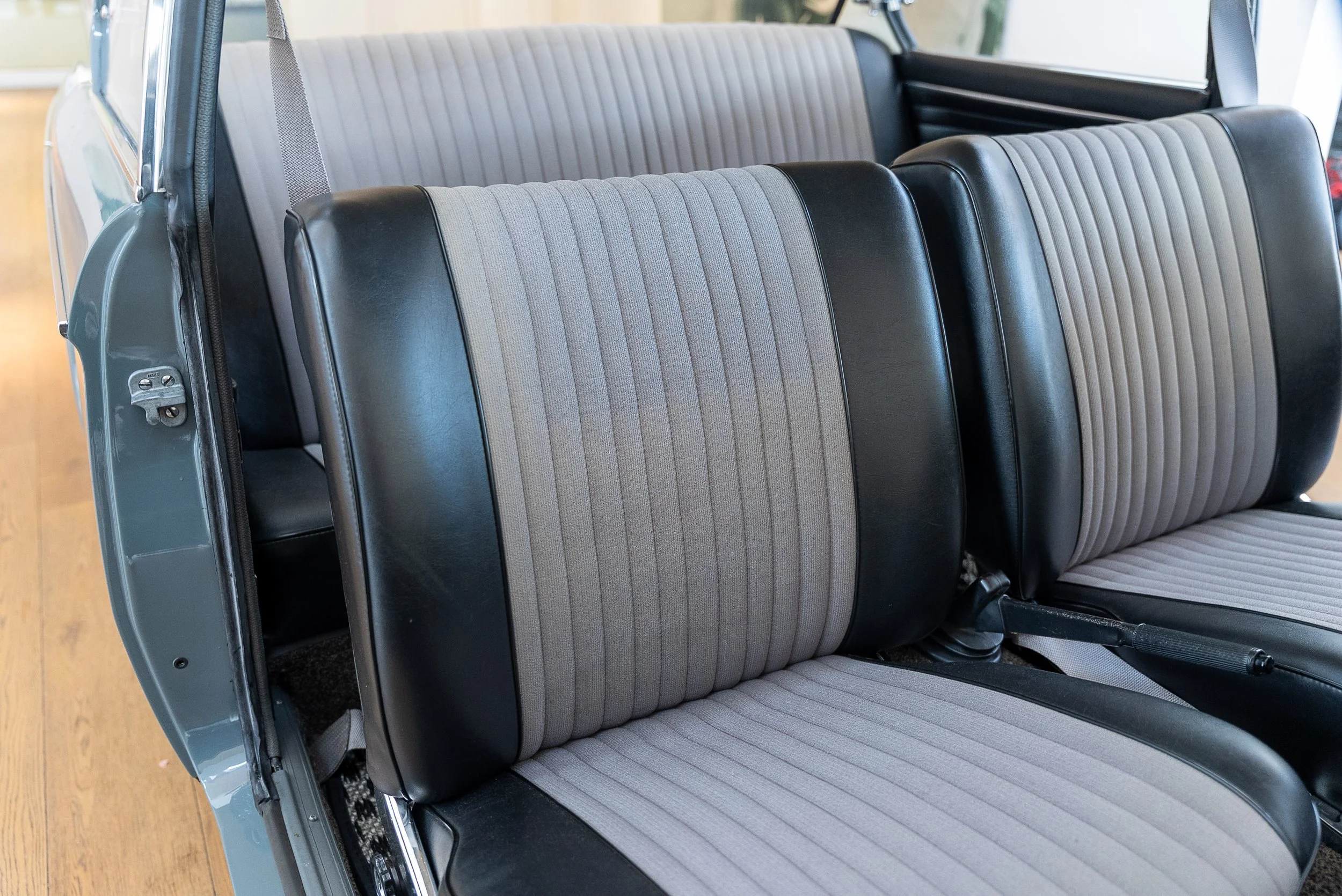 1966 BMW 1600-110.jpg