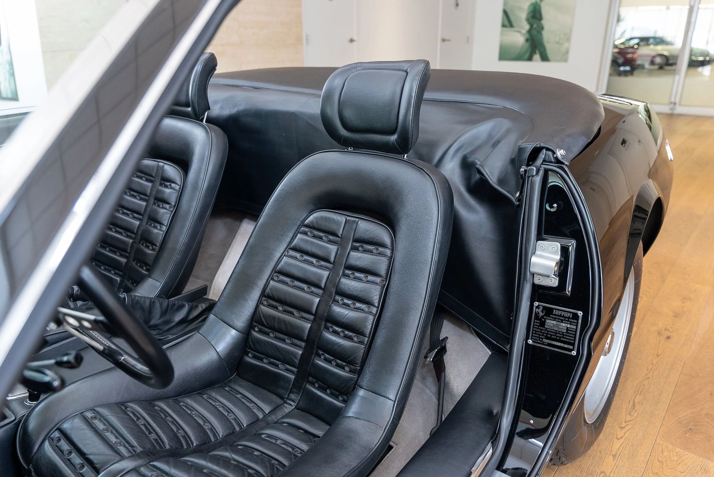 Ferrari Daytona Spider-101.jpg