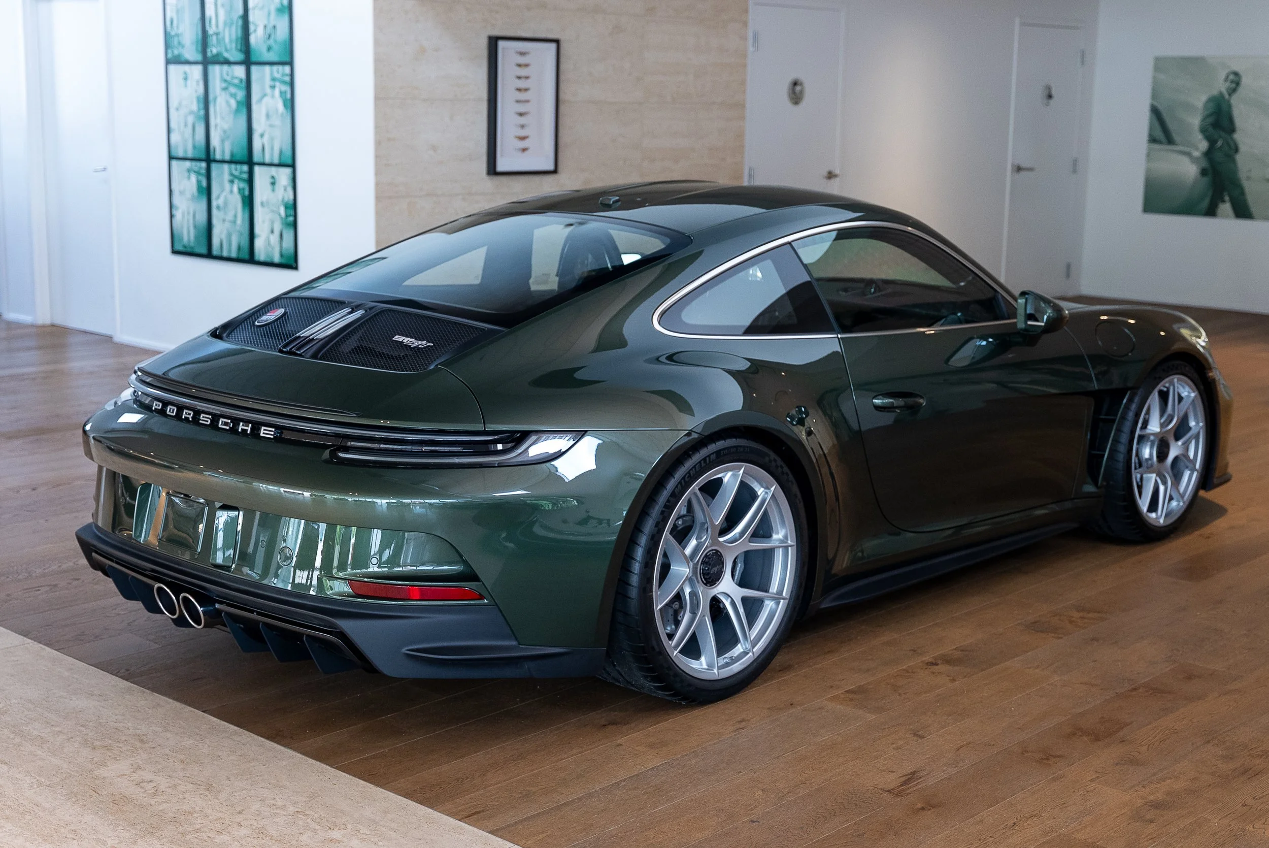 911 ST-14.jpg