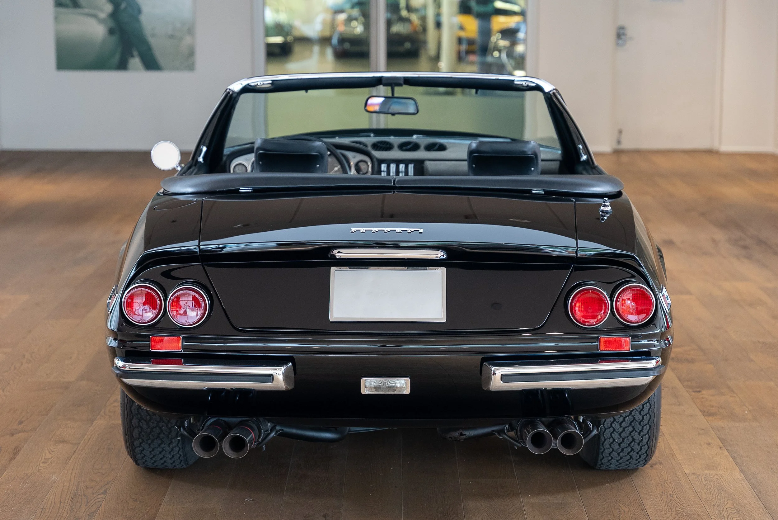 Ferrari Daytona Spider-14.jpg