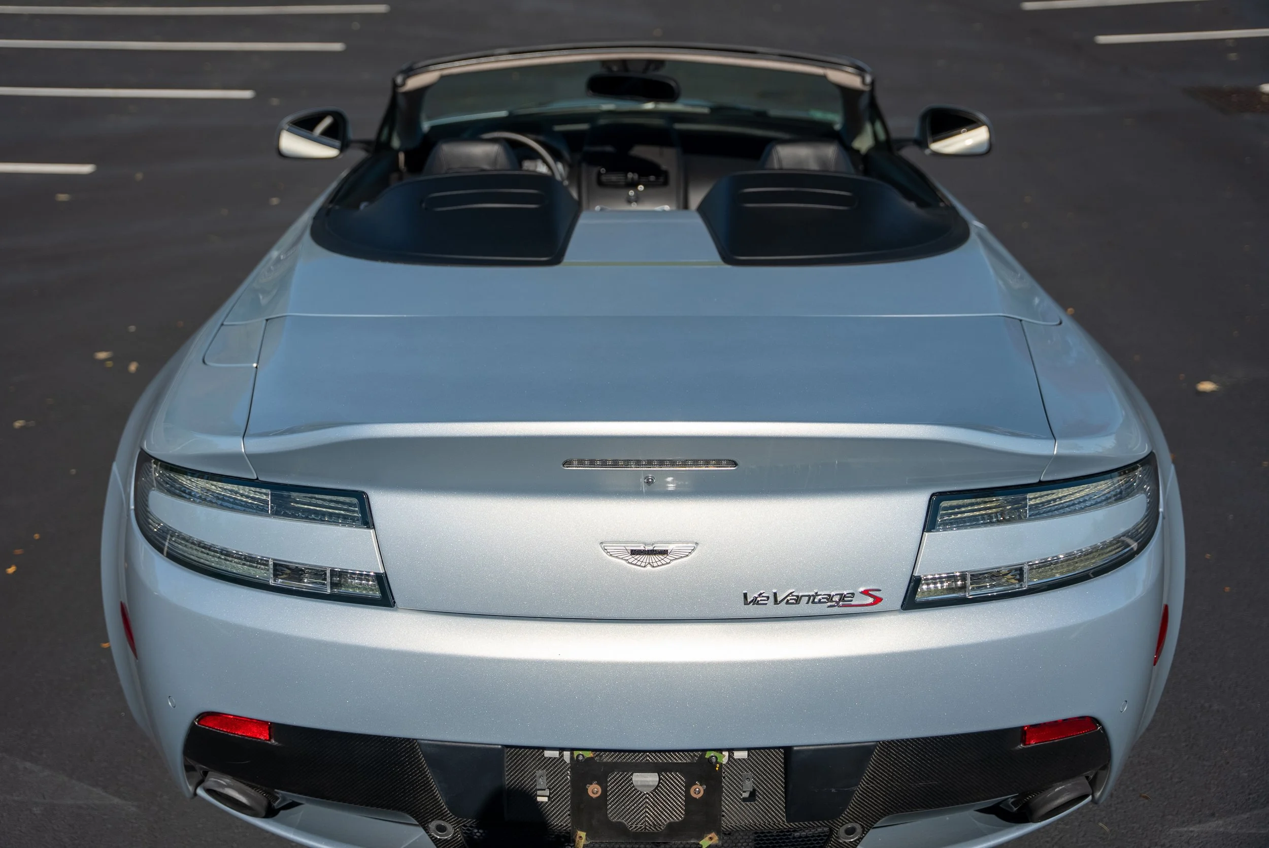 AM V12VS Color-102.jpg