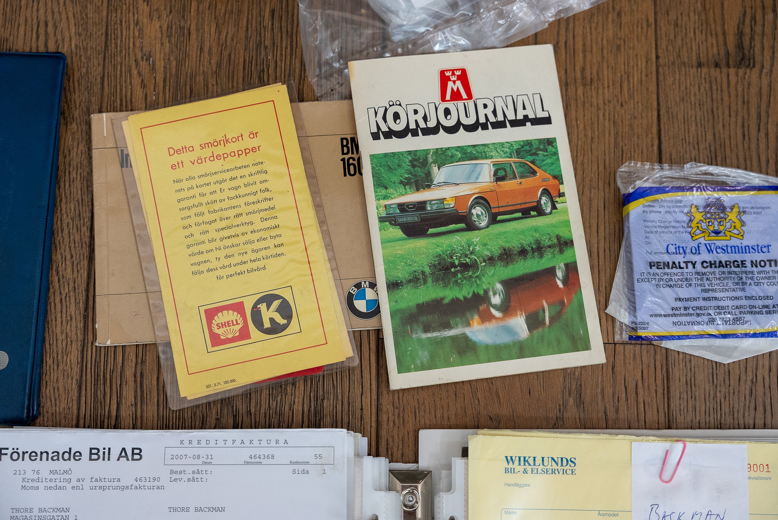 1966 BMW 1600 Books-4.jpg