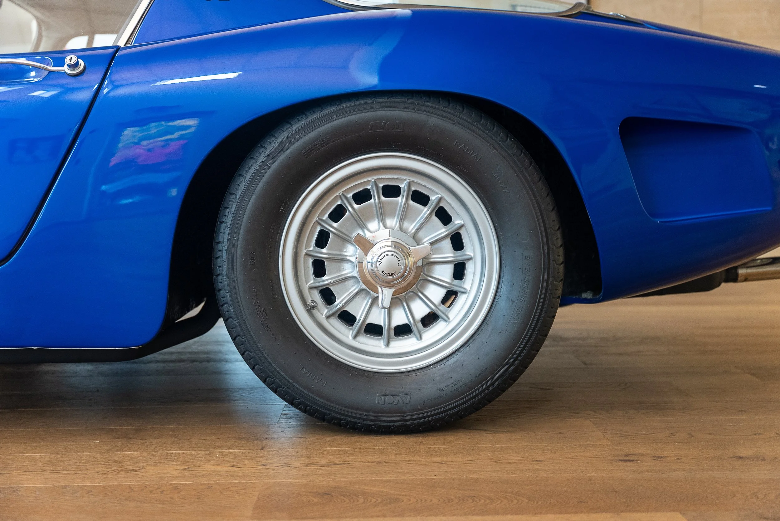 Bizzarrini GT America Indoors-47.jpg