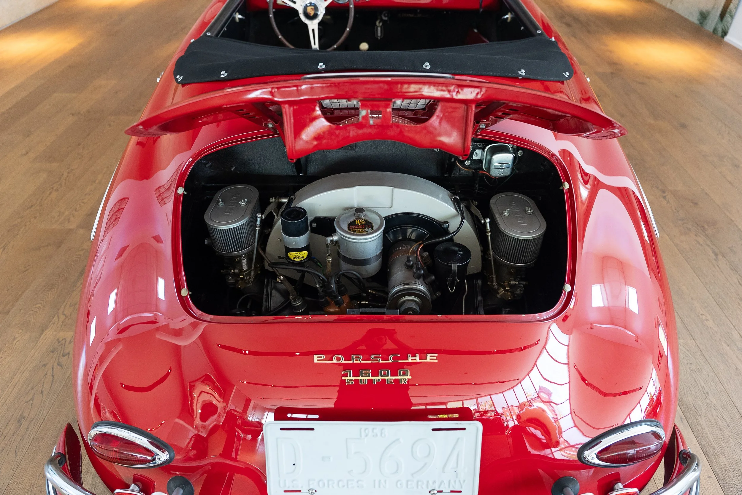 Red Speedster-119.jpg