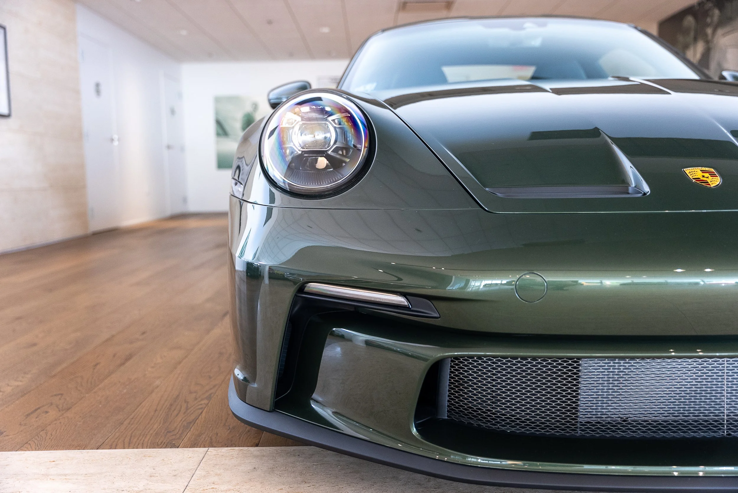 911 ST-41.jpg