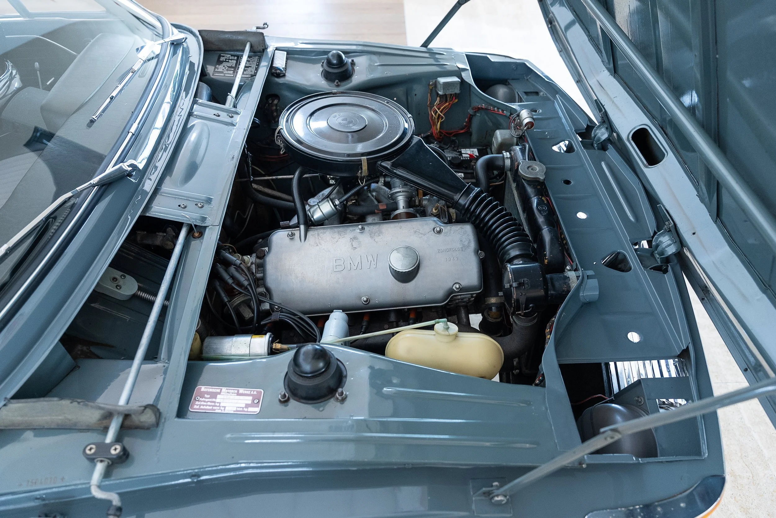 1966 BMW 1600-145.jpg