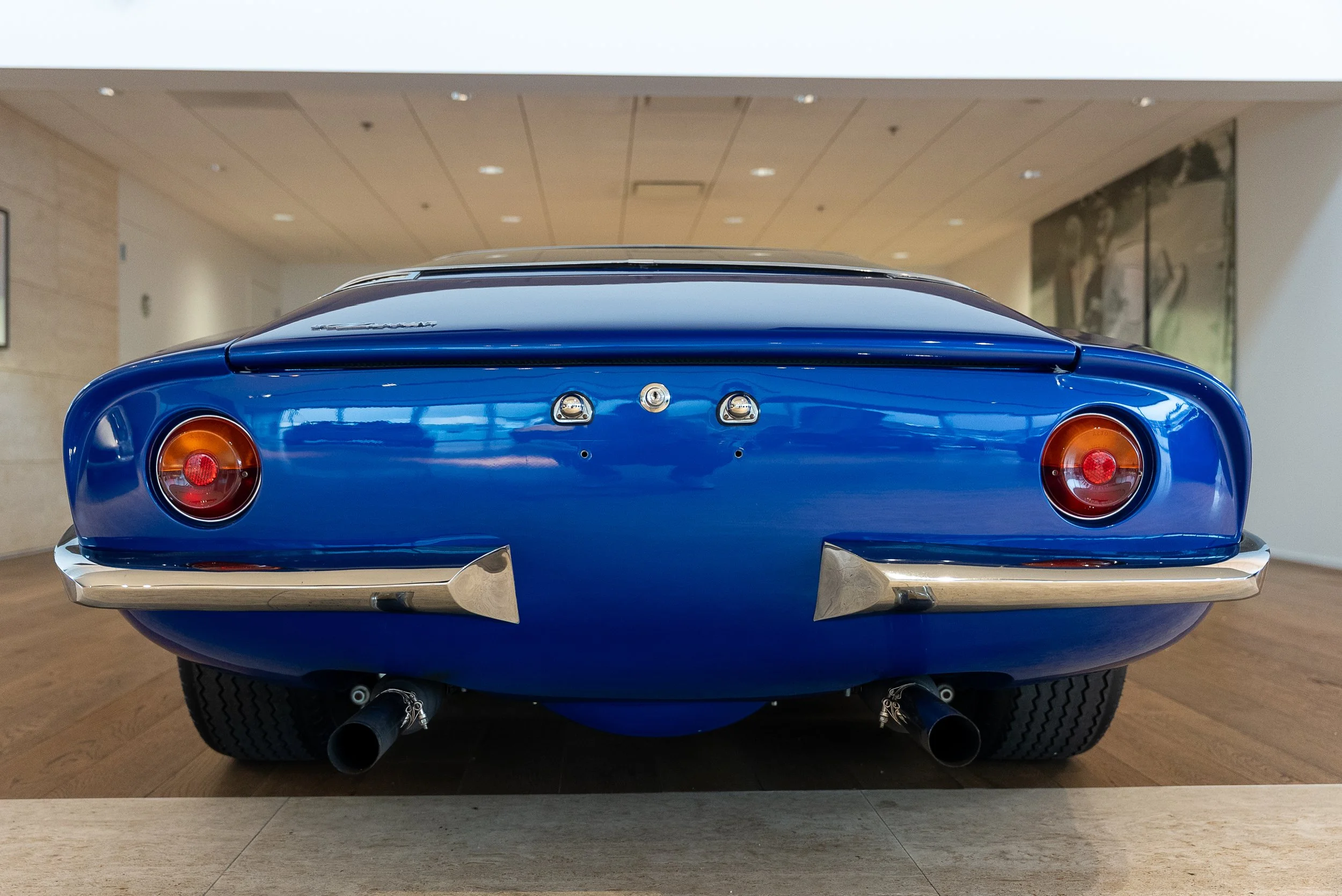 Bizzarrini GT America Indoors-33.jpg