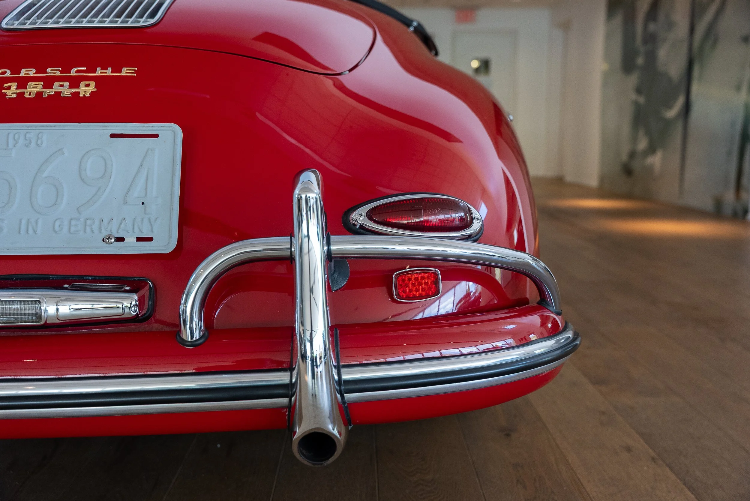 Red Speedster-34.jpg