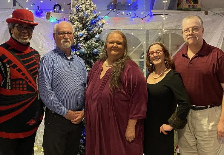 SEASONS GREETINGS FROM YOUR CITY COUNCIL
