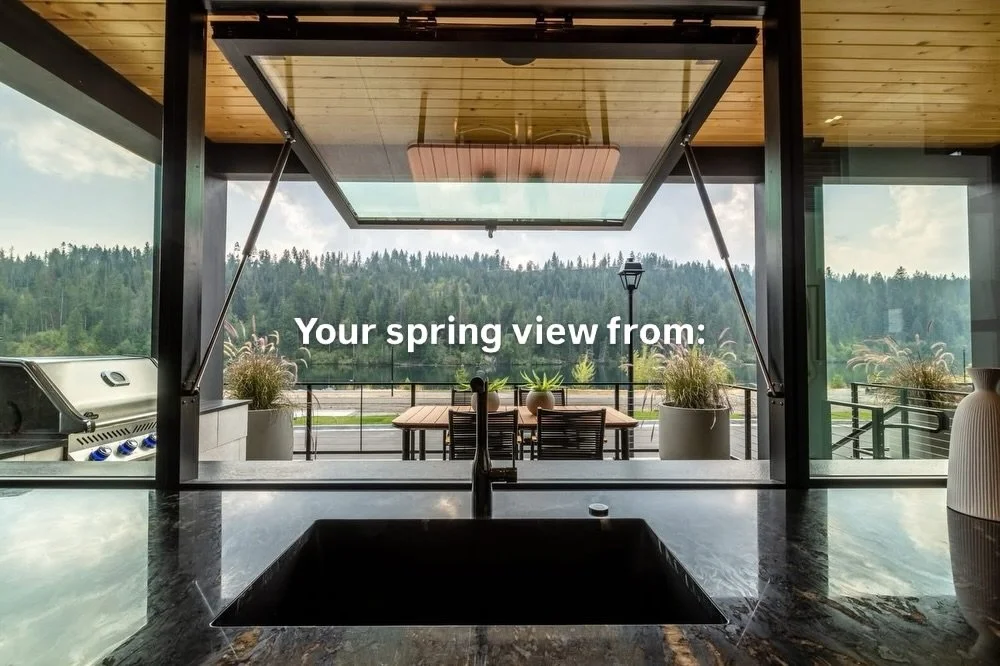 These views are right around the corner ☀️

Swipe to see what your morning could look like #northidaho 🌲🌊⛰️