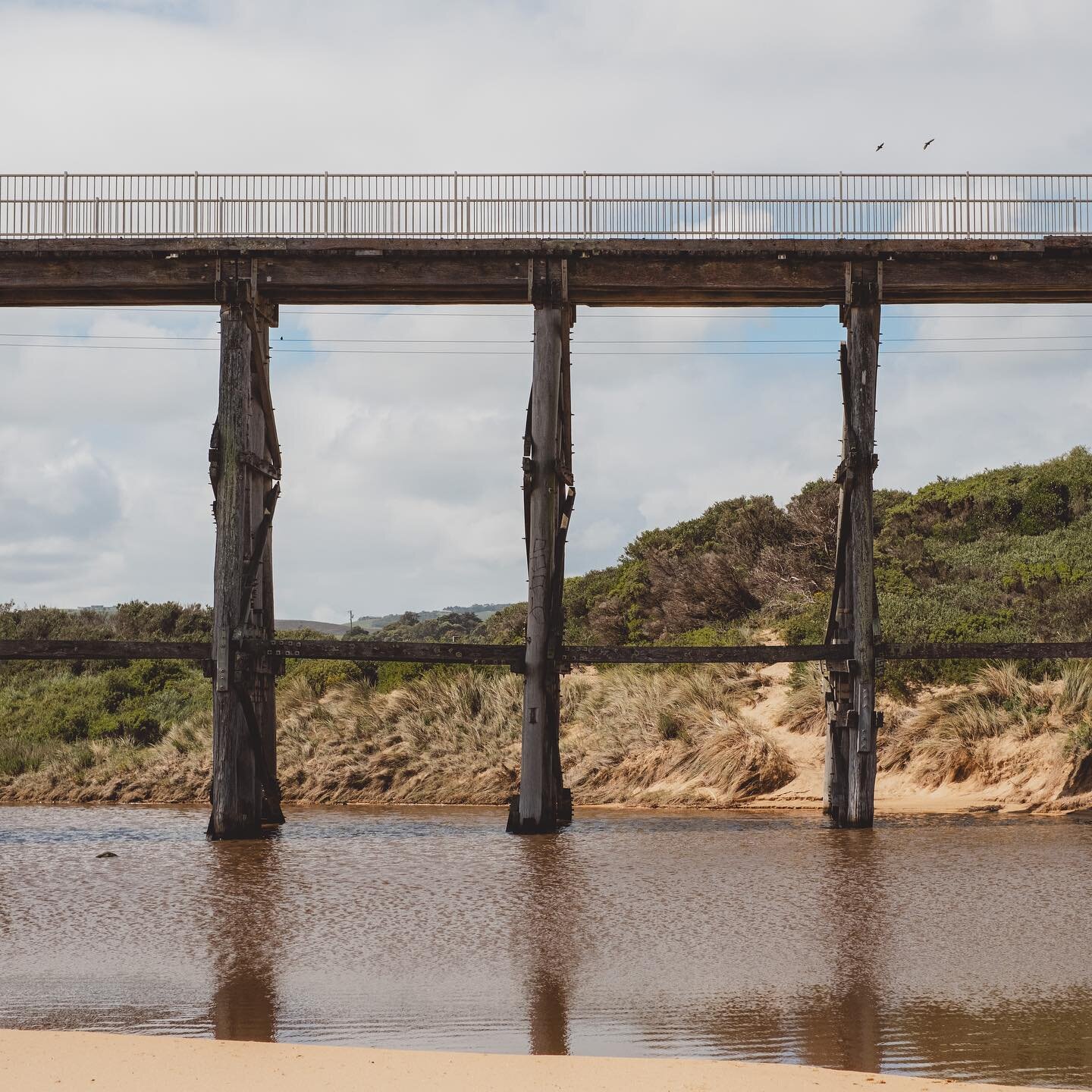 The iconic Kilcunda Trestle Bridge has welcomed lots of visitors this season. We love having such a beautiful structure a short stroll away. 📷 @theset.au @copperdoorstudio 
.
.
.
.
#thestickskilcunda #kilcunda #bunarong #boonwurrungcountry #ohdearth