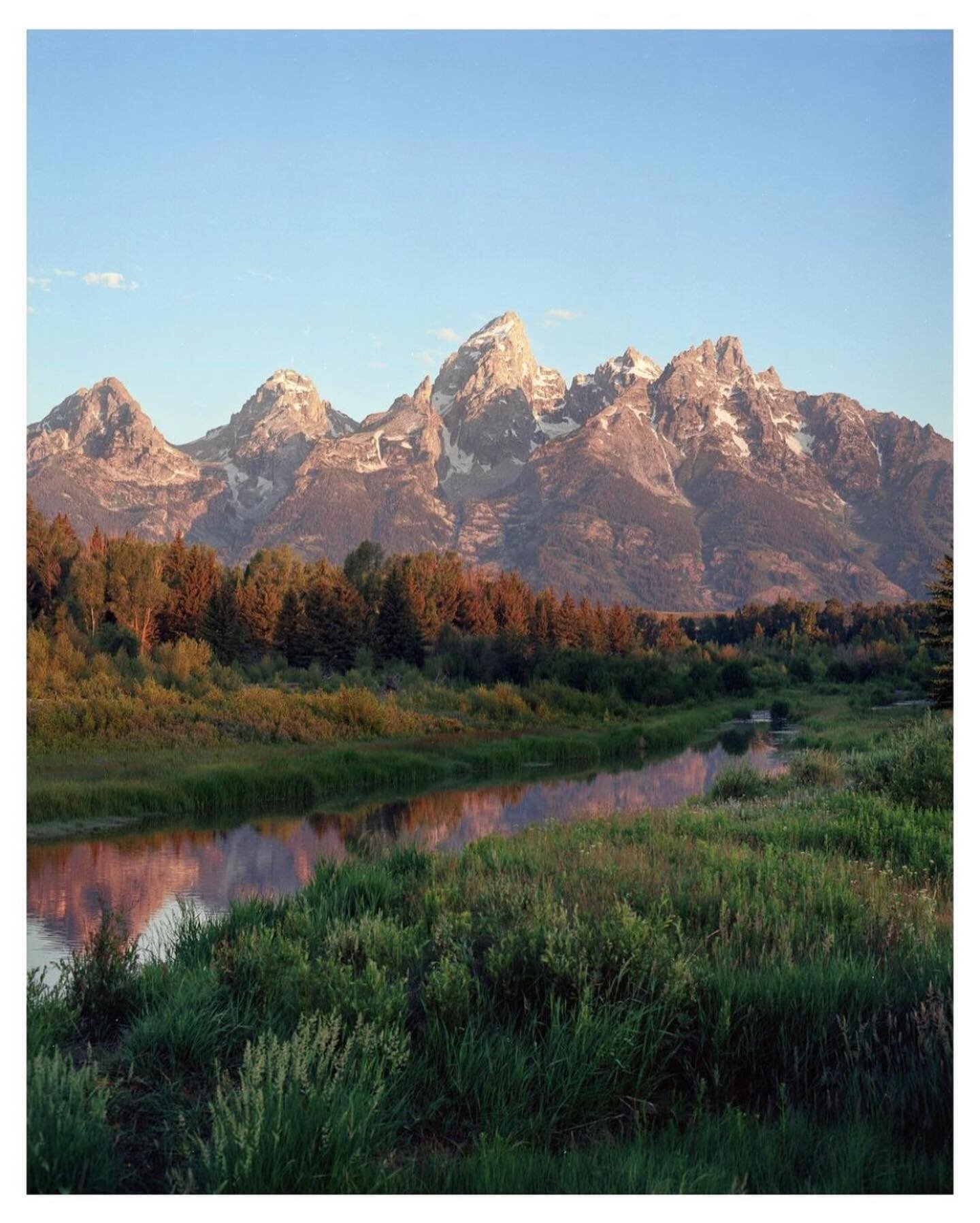 🎞 artist 🎞 @film.lane 

➤ tag us or use #y35mag to be featured 
➤ chosen by: @robertvonthaden

Ethan&rsquo;s ability to capture the Tetons with his own style is unmatched. and he has to be one of the nicest dudes i&rsquo;ve connect with on this app
