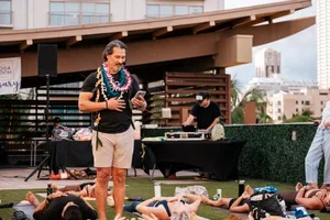 @hamb0y+x+Royal+Hawaiian+Center+x+Yoga+Room+Hawaii-188.webp