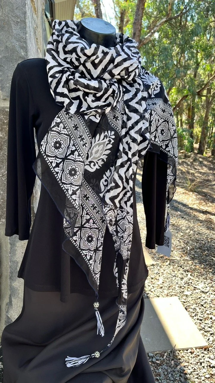 BW triangle shawl tied JL.jpeg