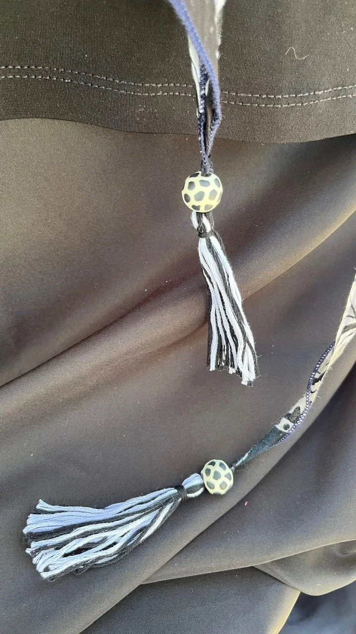 BW shawl detail JL.jpeg