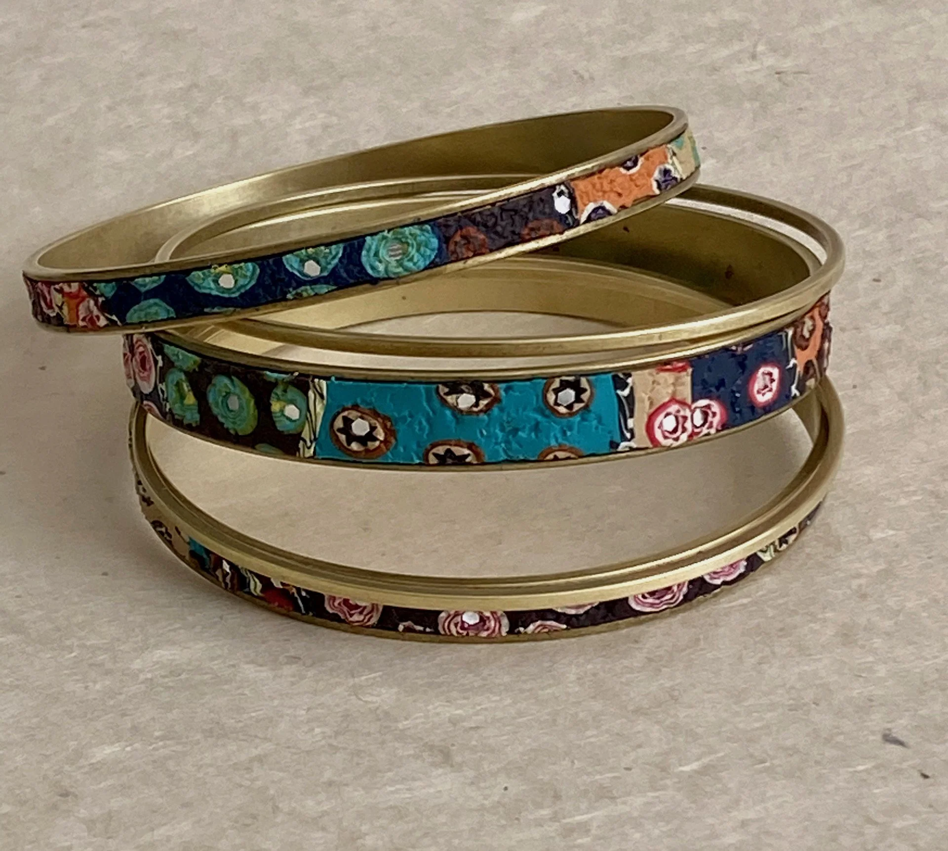 Samunat Shisha Bangles.jpeg