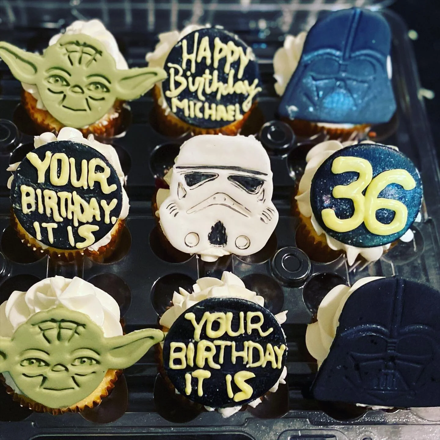May the 4th be with you!

#starwarscupcakes #yodacupcake #vader #yoda #stormtrooper #galaxy #galaxycake #galaxycupcakes