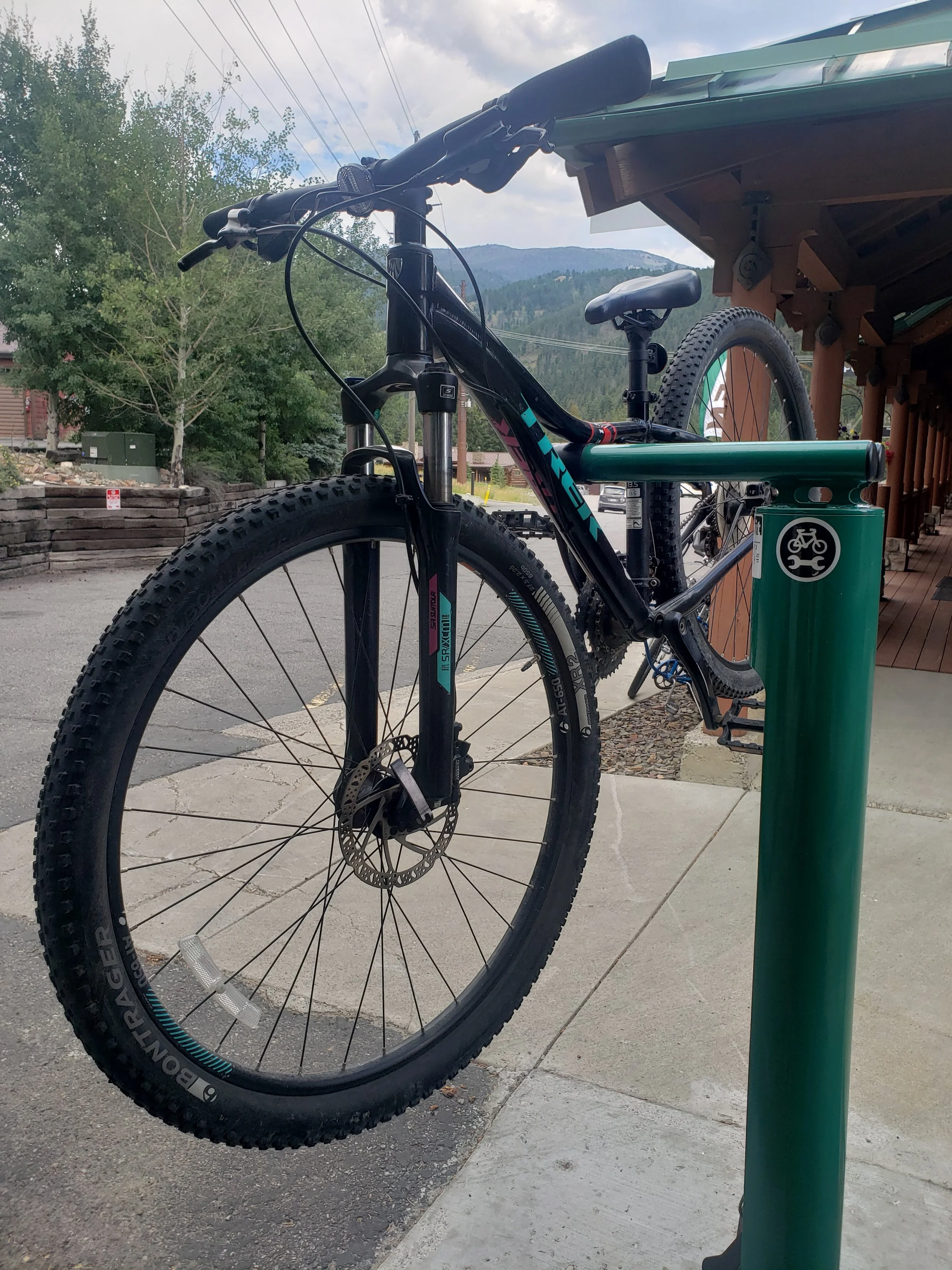 Dero Fix It at Headwall Sports in Big Sky