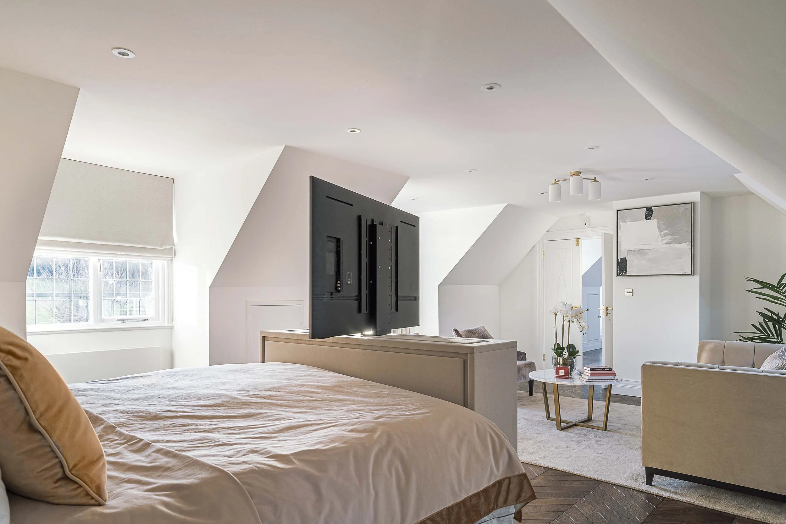 End Of Bed Tv Lift Uk Matttroy