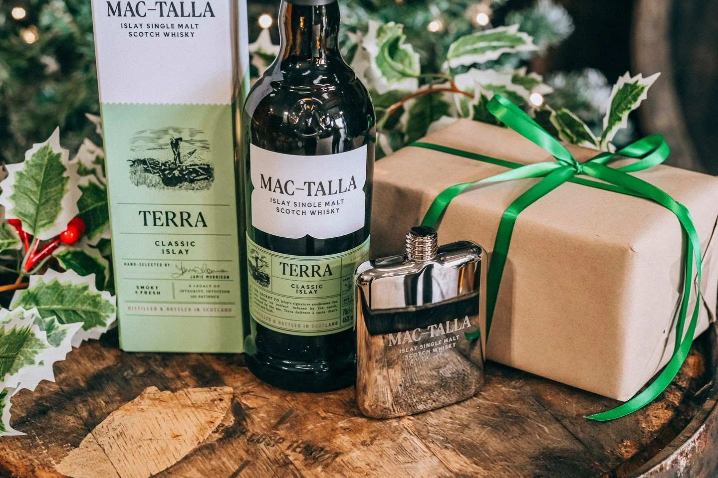 5 days left to order a bottle of Mac-Talla and receive a gift on us. Once it's gone it's gone!🥃⁠
You won't be able to buy these little gifts again so make sure to buy one for yourself and buy one for the whisky lover in your life! Link is in the bio