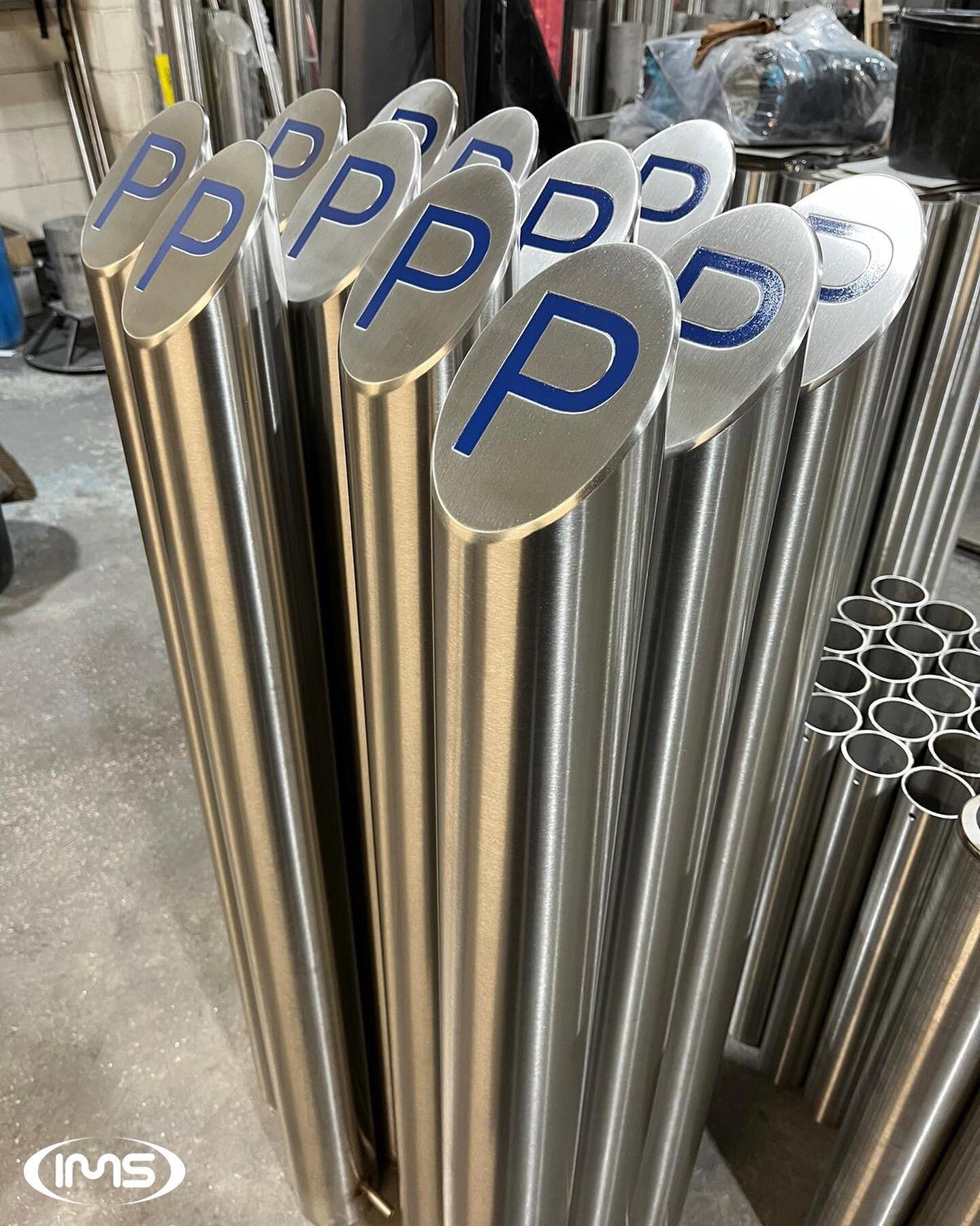 &ldquo;Can I have a &lsquo;P&rsquo; please Bob?&rdquo; 

Stainless steel painted bollards going through the shop this morning 🅿️👍

#stainlesssteel #tradecustomer #bollard
