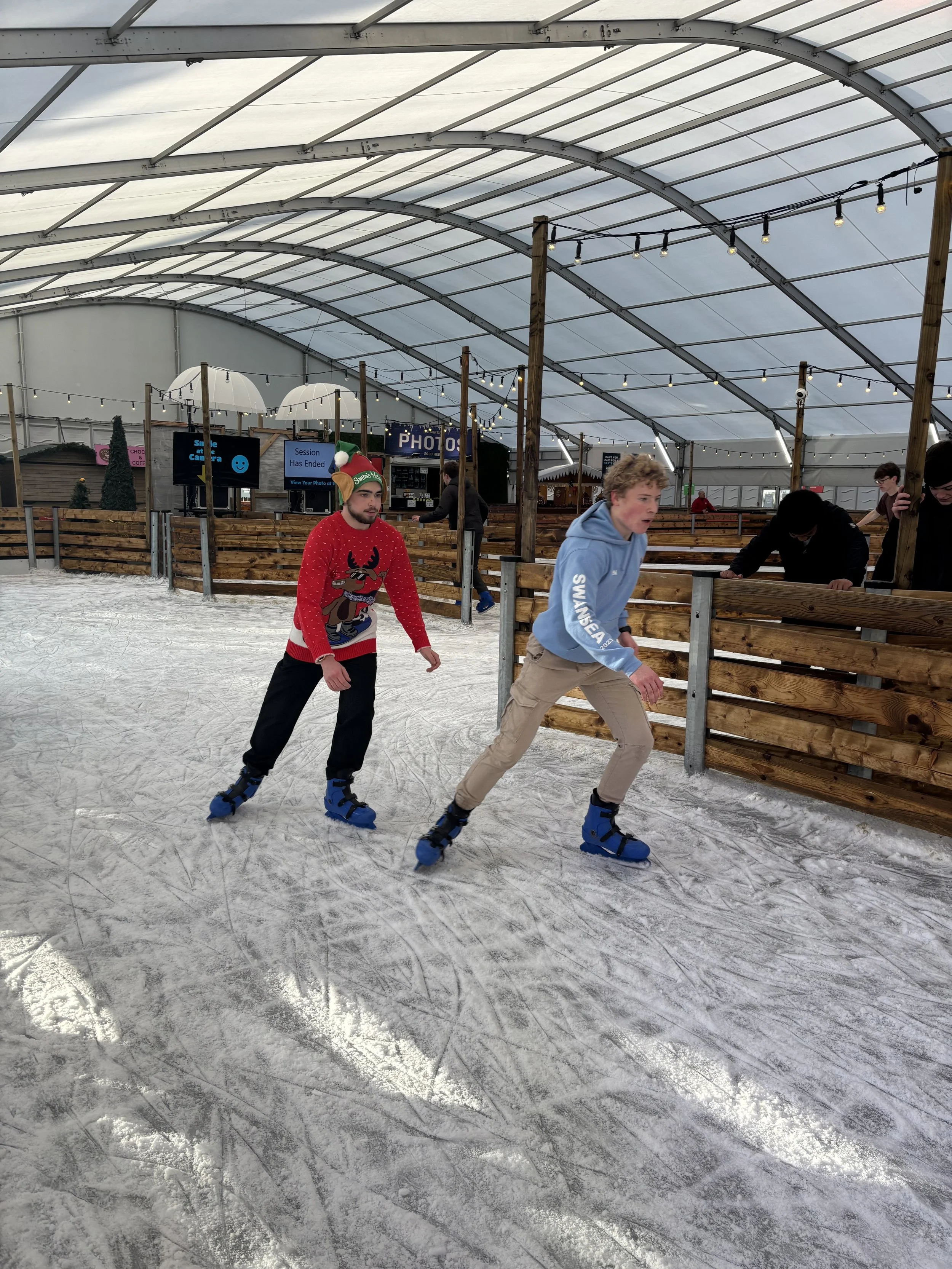 TY Get Their Skates On!