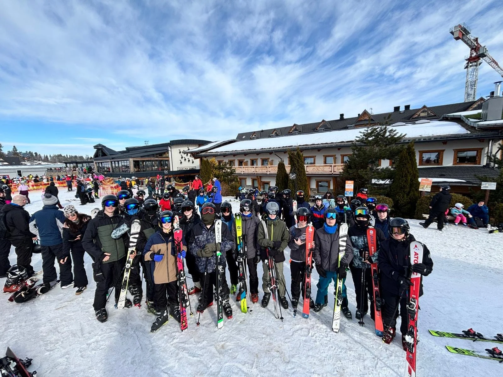 Ski Lessons In Full Swing ⛷️