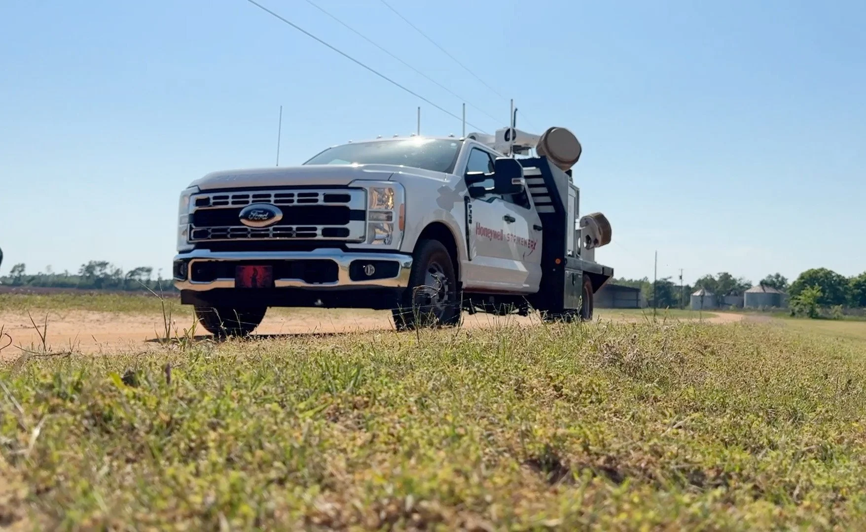 Defense innovation system driving on road