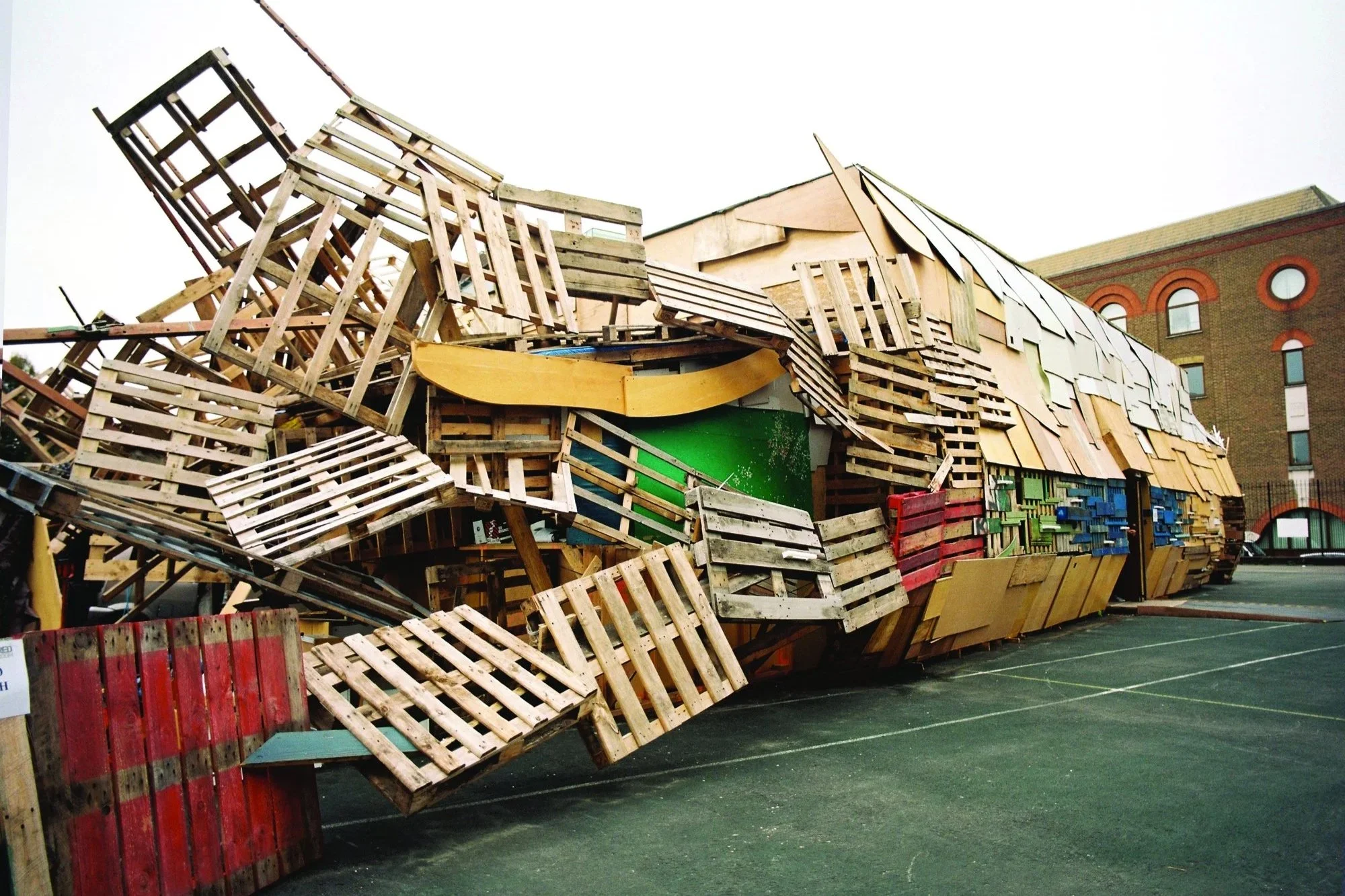 Jellyfish Theatre, by Folke Köbberling & Martin Kaltwasser, 2010. A 120 person theatre built by volunteers entirely out of reclaimed materials.