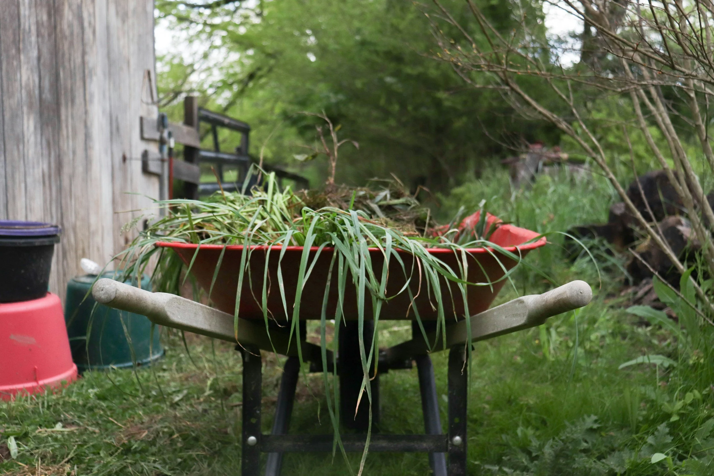 Gardening essentials part 3: how to move heavy items safely.
