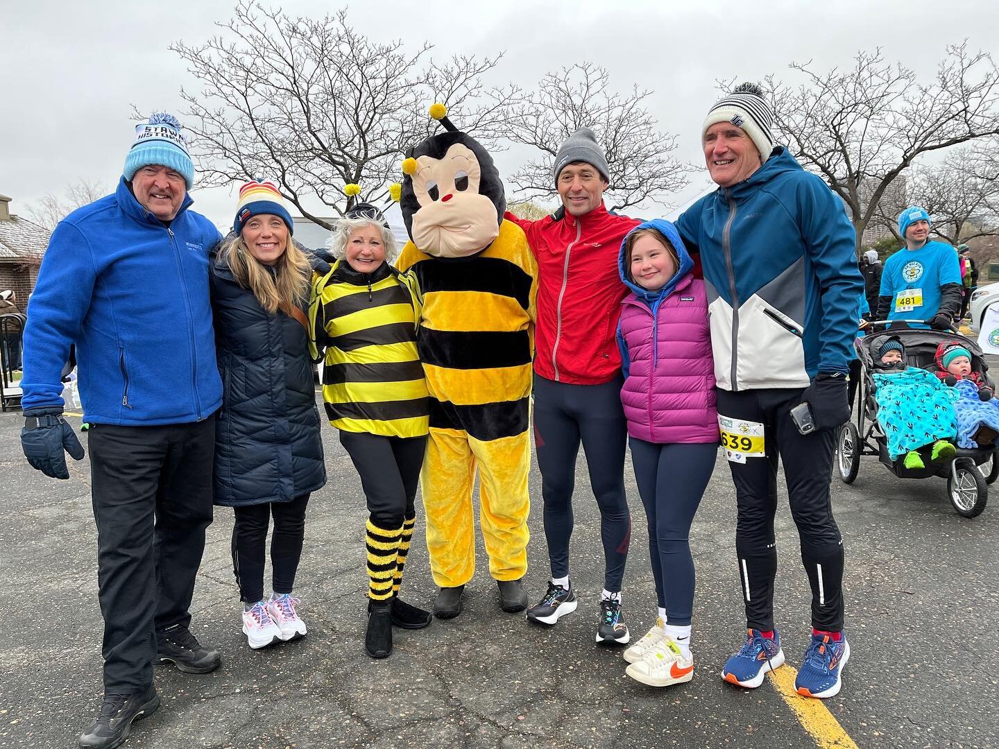 What an amazing way to celebrate Earth Day! Joined fellow community members at the Bee Run at Boom Island and the clean-up event at Pearl Park. It was great to see so many families and friends participate in these events while also making a positive 