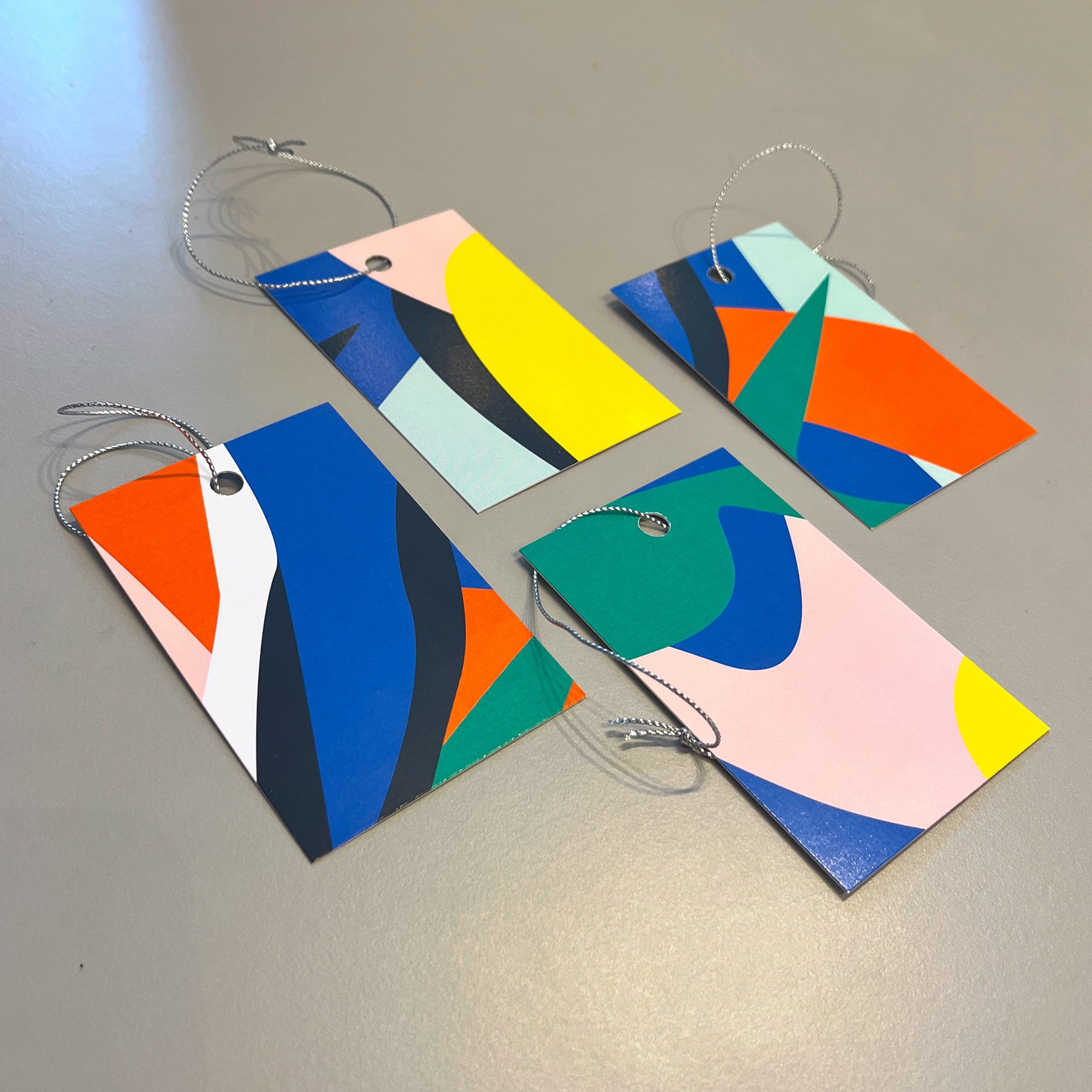 abstract-01-gift-tags-x4-2.jpg