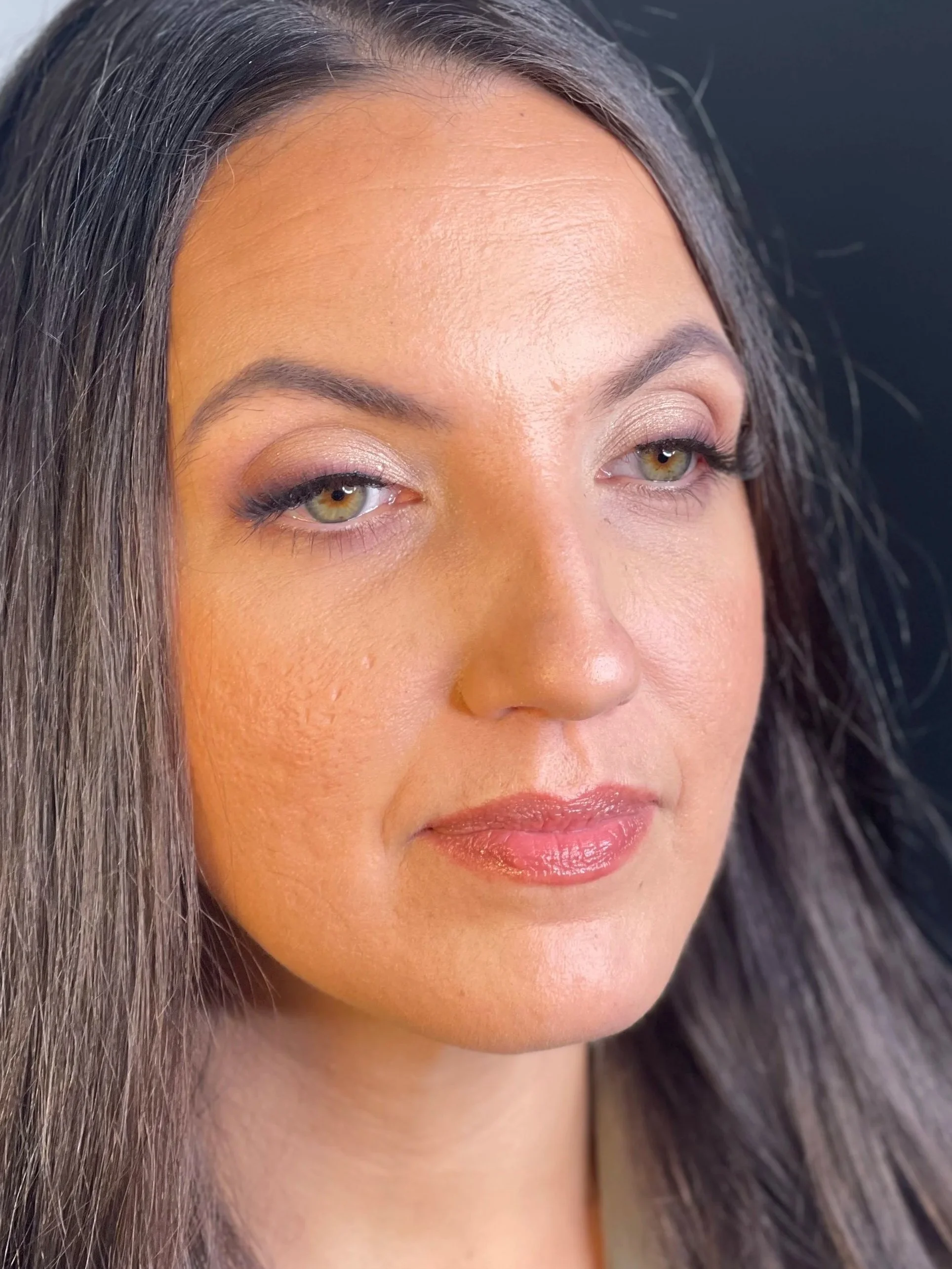 Wedding attendee soft makeup
