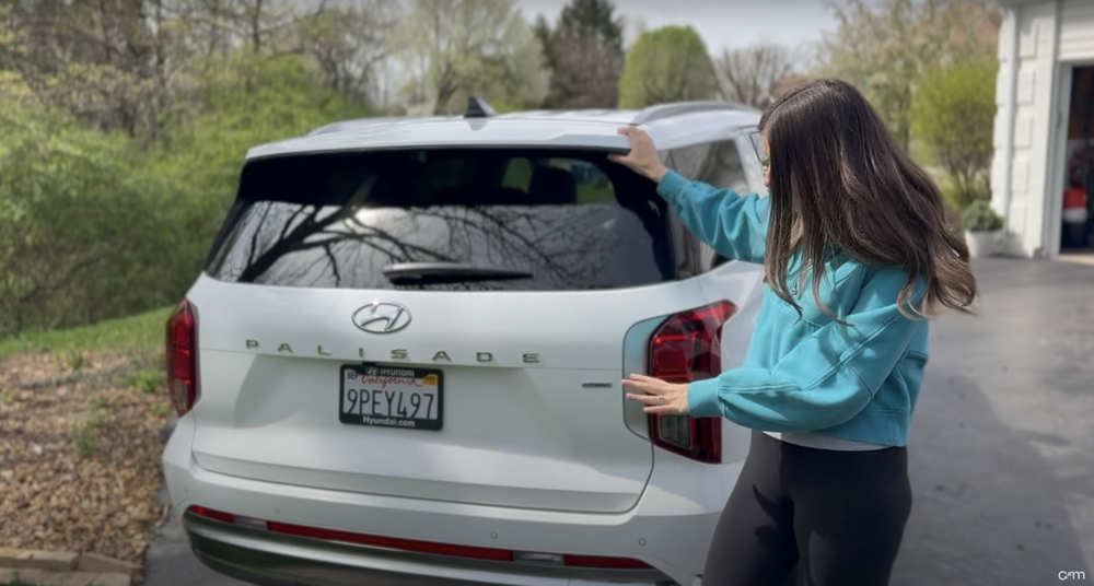 2025 Hyundai Palisade Calligraphy Review For Families — The Car Mom ...