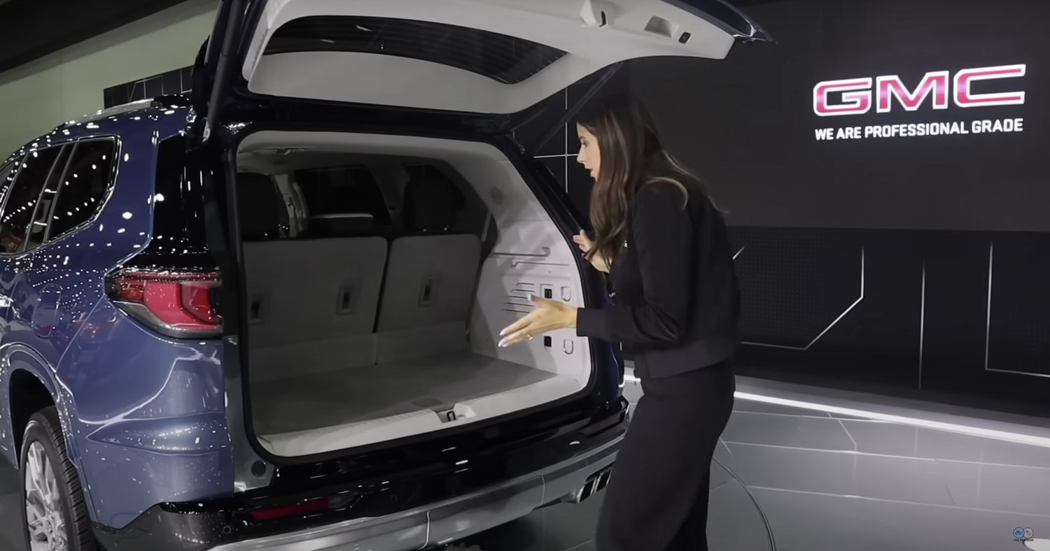 2024 GMC Acadia — The Car Mom Car Reviews & Car Buying Tips for Moms