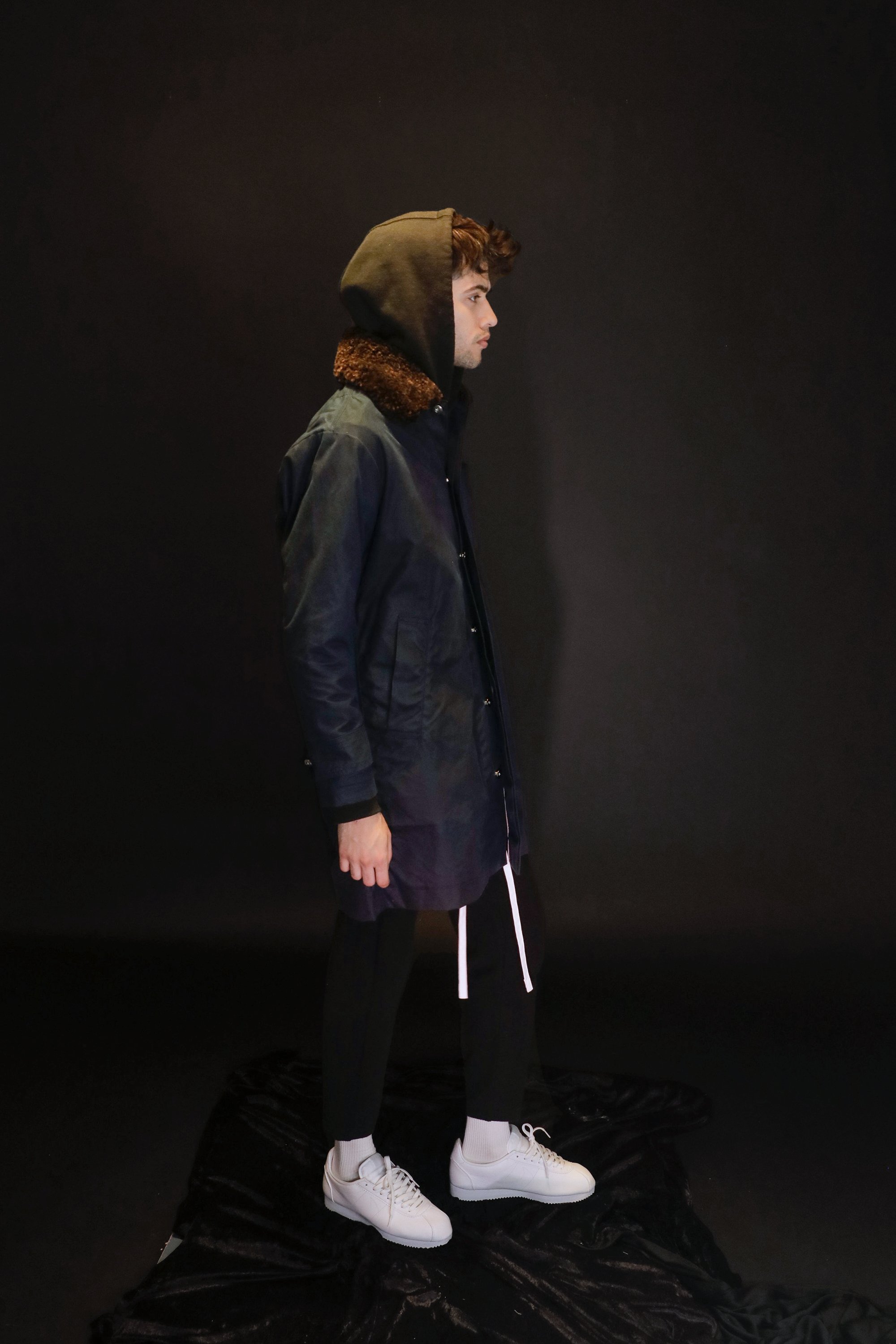 VALENCIA Navy Wax Mac Coat