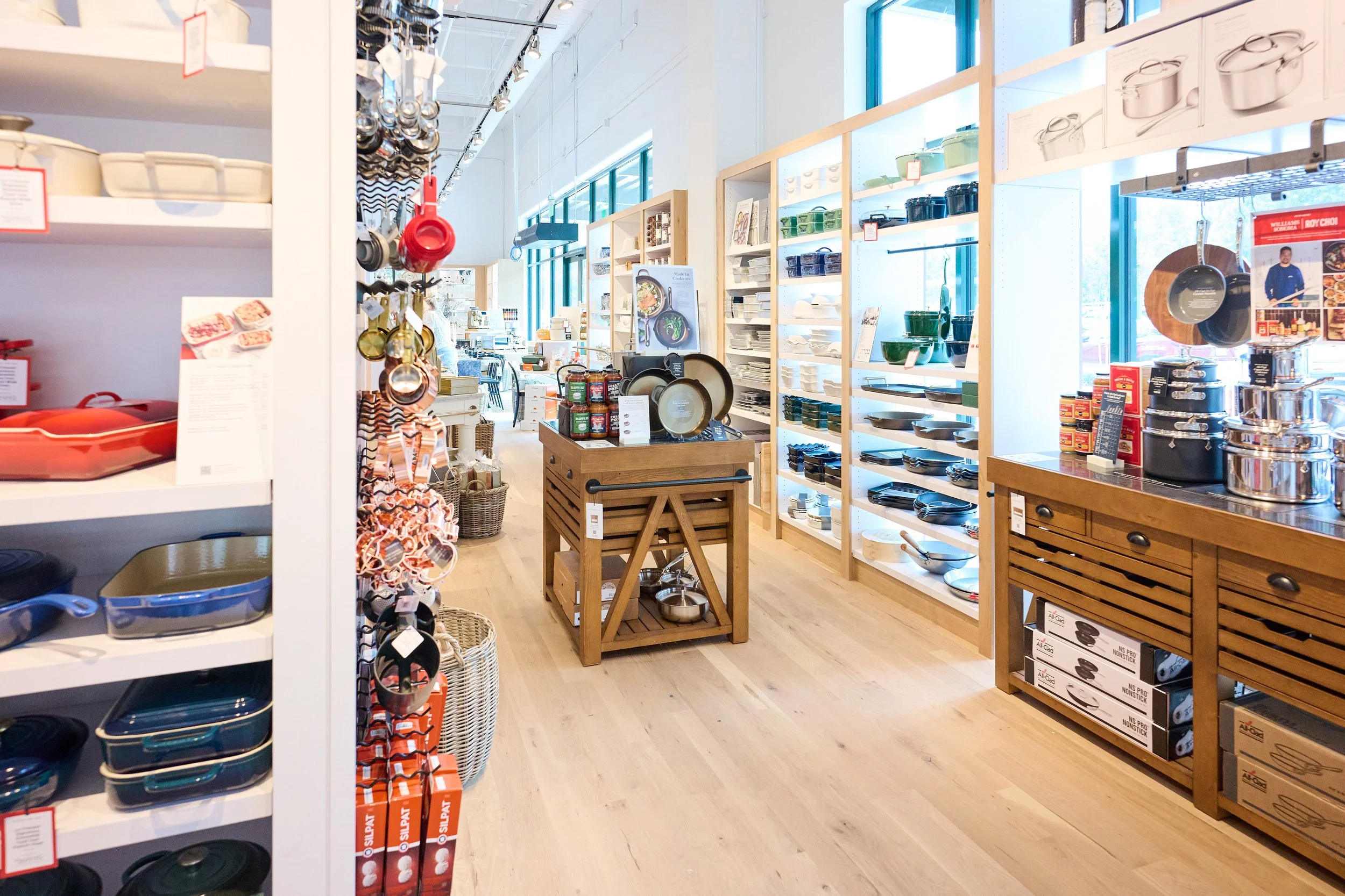 joyofthemomentphotography-Williams-Sonoma-20260917_Z912445.jpg