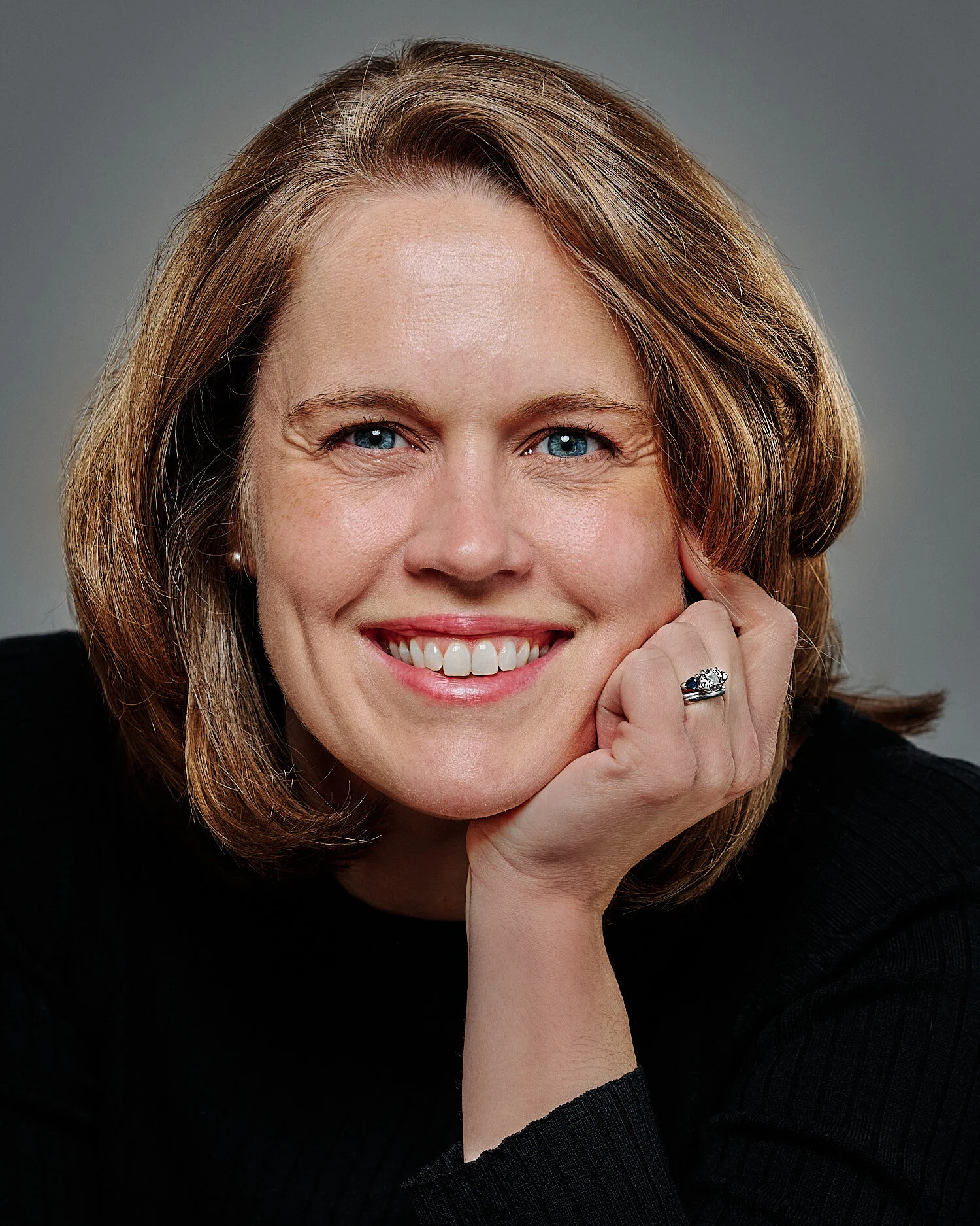  Amy Wagner is Director of Congregational Development and Revitalization for the Western PA Conference. She’s been assigned to a new congregation. They display portraits of lead pastors at the church. 