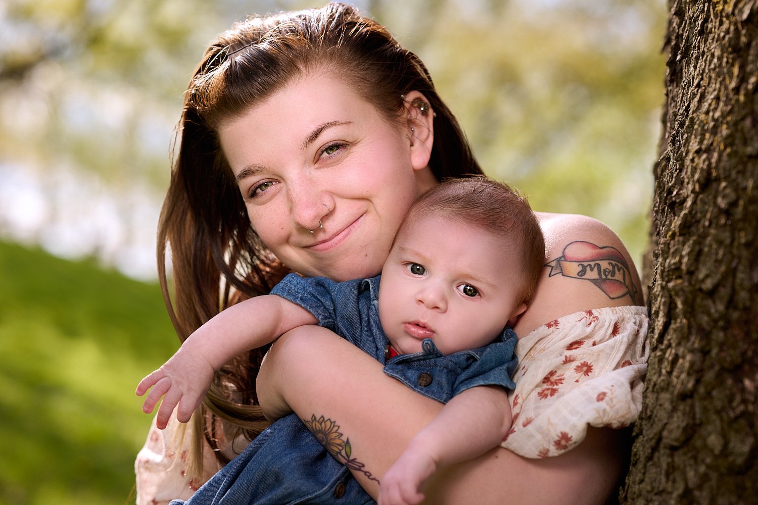 Family Mini Session for Jessica Munn and her newborn baby