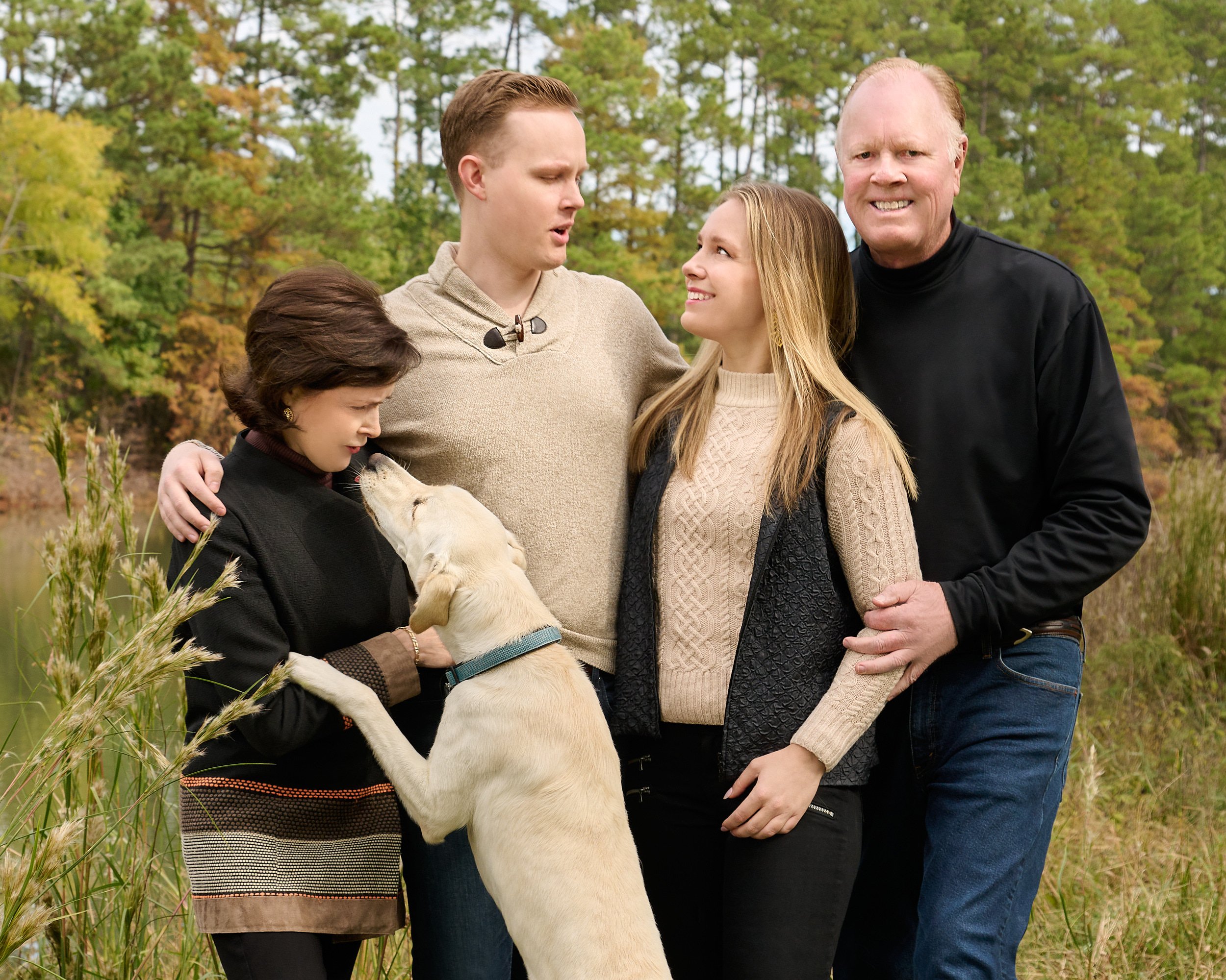  THE WOODLANDS, TEXAS - NOVEMBER 2022: Christmas mini session for Nancy Gatens and her family with Karina Eremina dba Joy of the Moment Photography in William Goodrich Jones state forest in Conroe, TX 