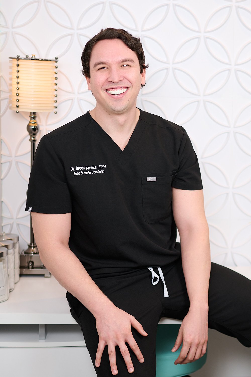 Foot-Ankle-Specialists-The-Woodlands-Marcin-Vaclaw-medical-doctor-20230912-Z90345-r1.jpg
